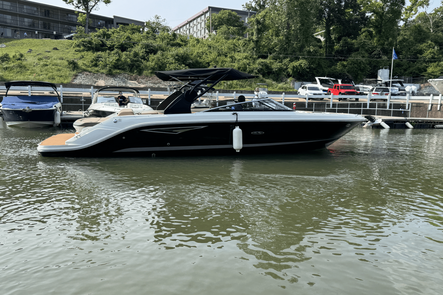 2018 Sea Ray 280 SLX Image Thumbnail #3