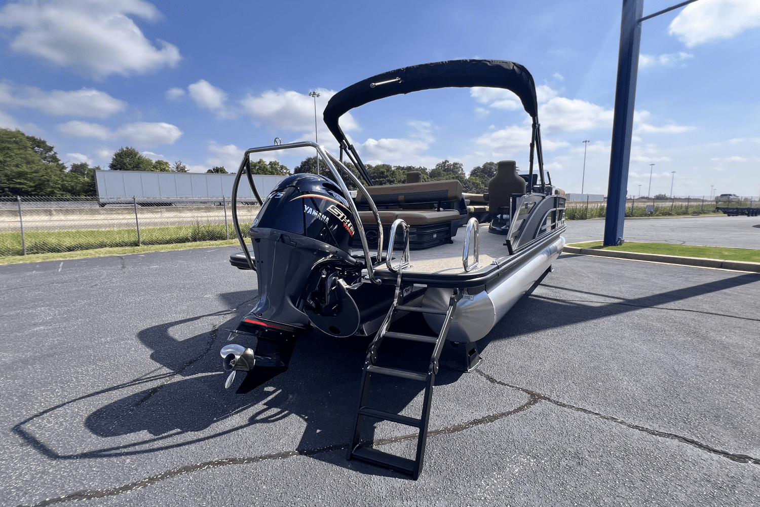 2026 Bennington 22MSB Image Thumbnail #4