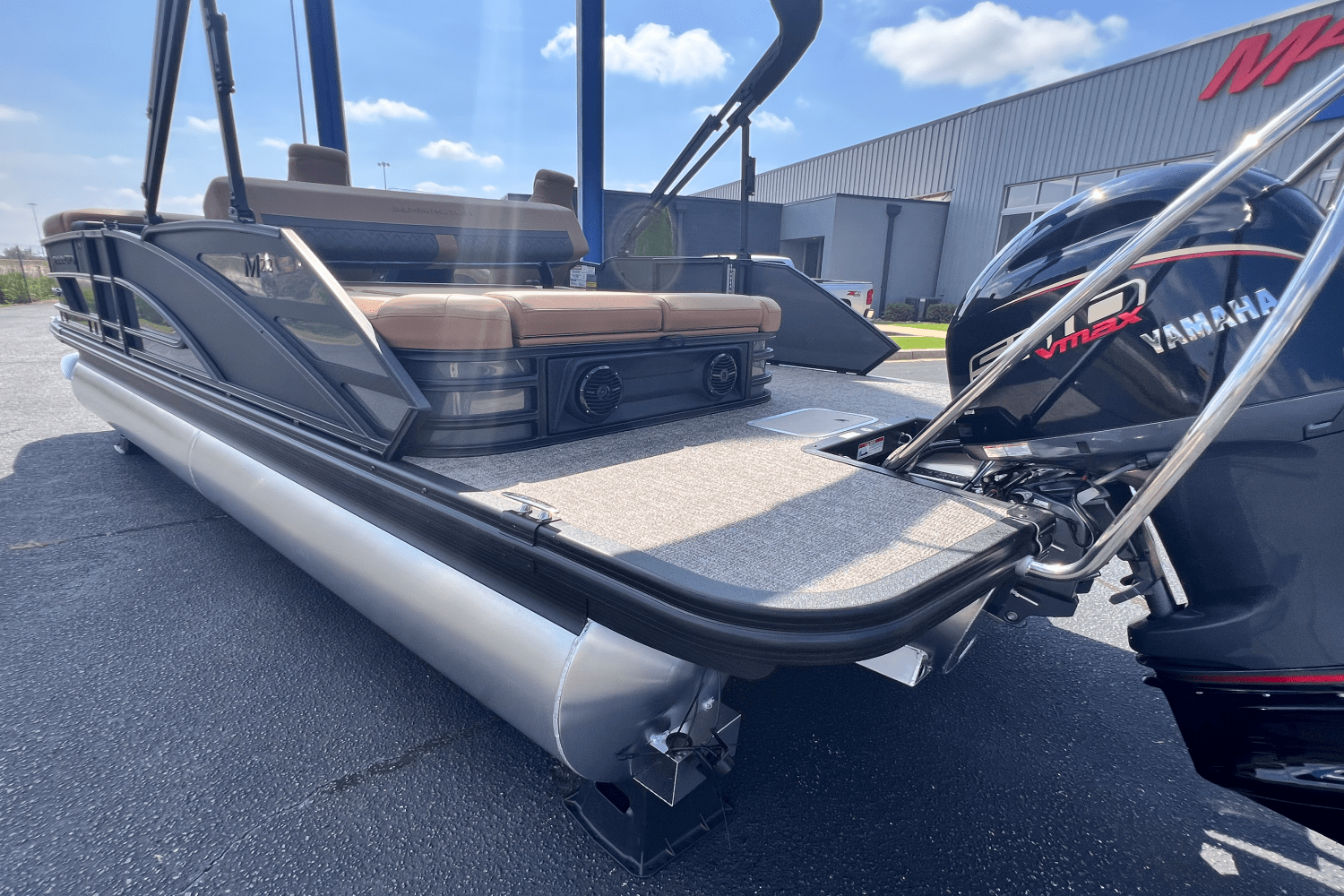 2026 Bennington 22MSB Image Thumbnail #2