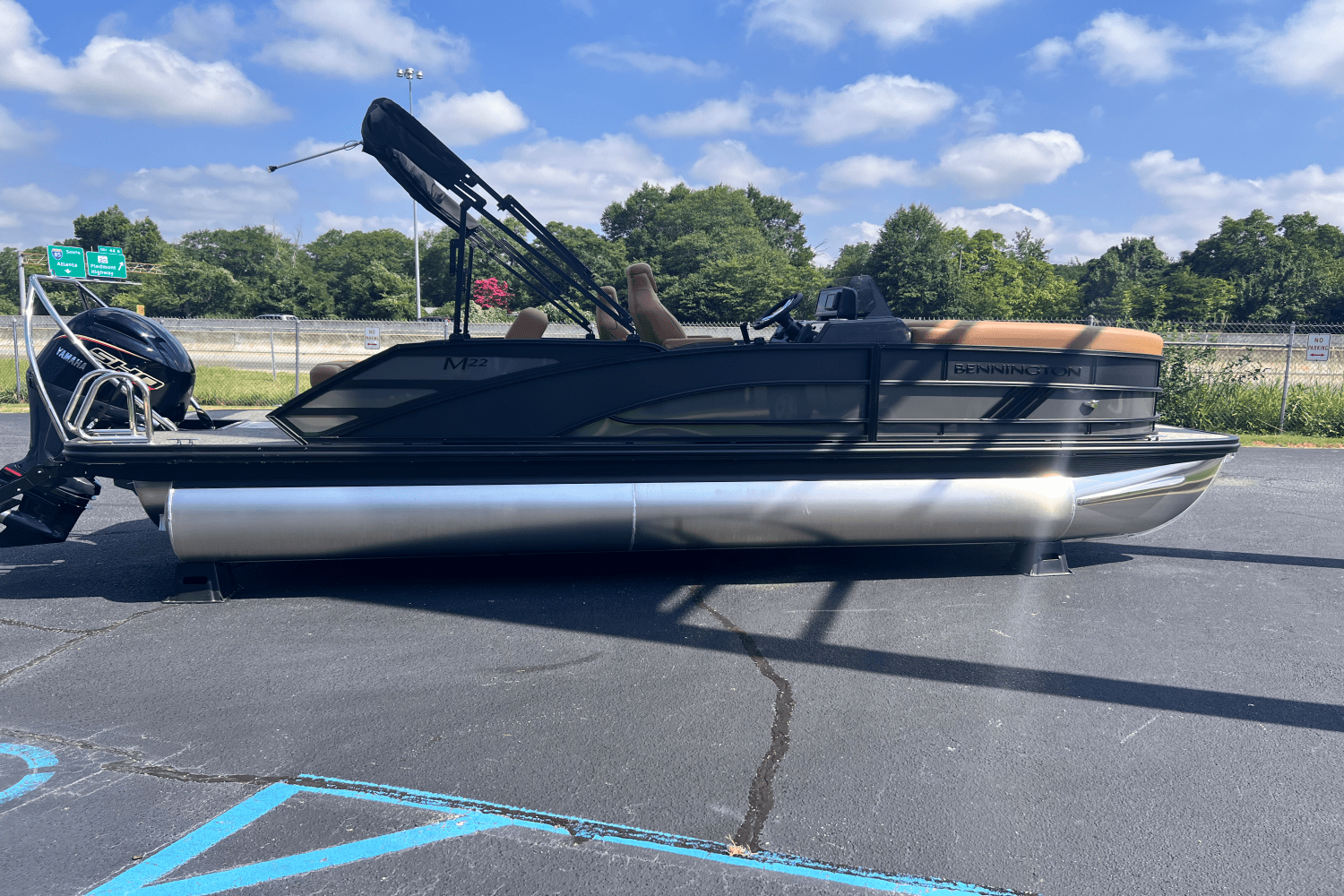 2026 Bennington 22MSB Image Thumbnail #5