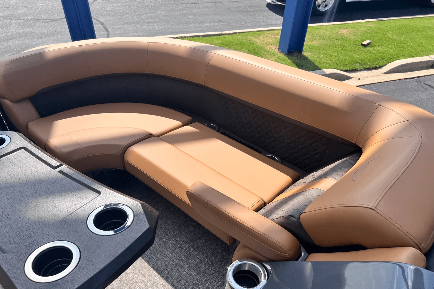 2026 Bennington 22MSB Image Thumbnail #14