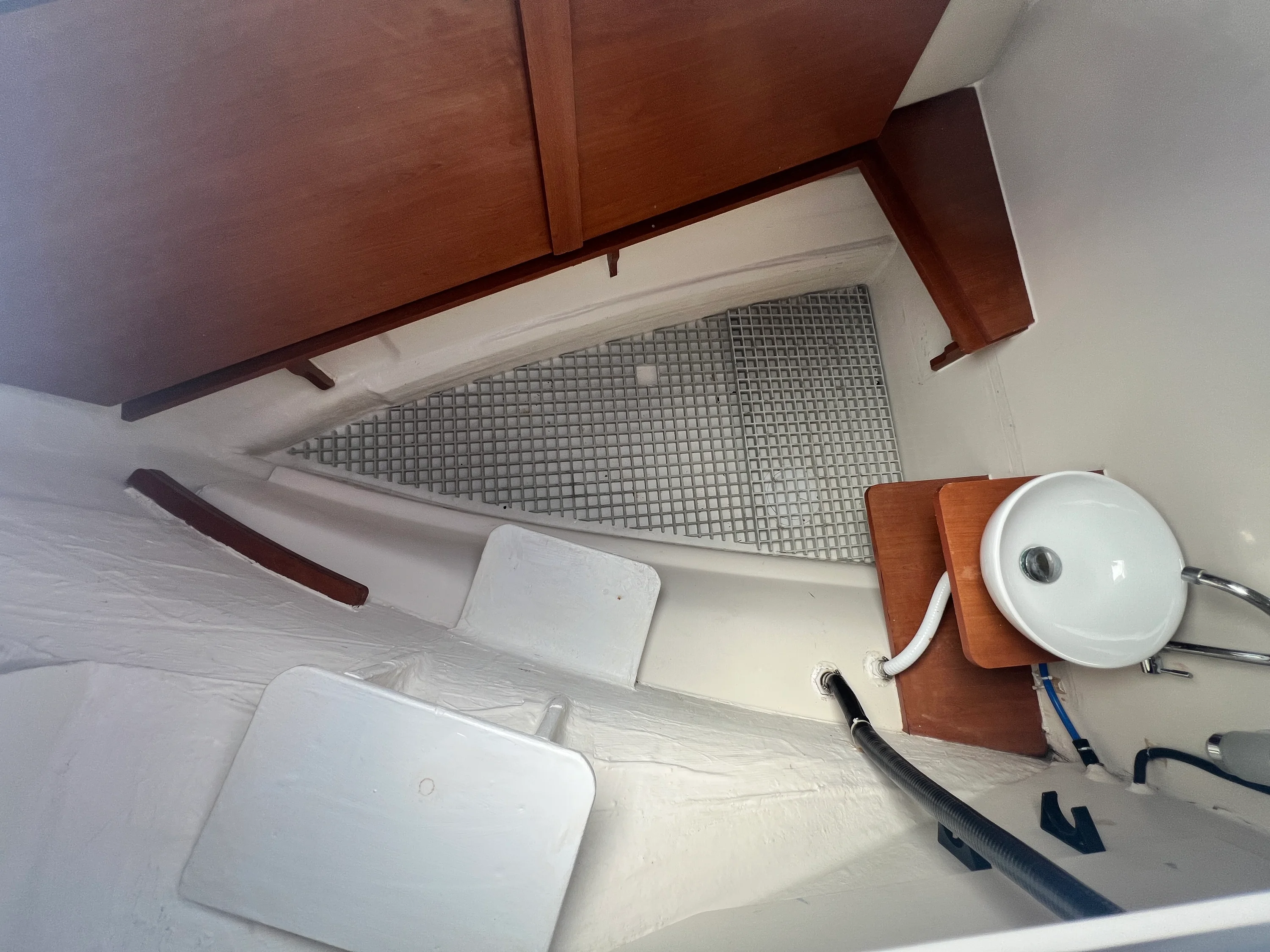 2016 Aquila 48 Image Thumbnail #31