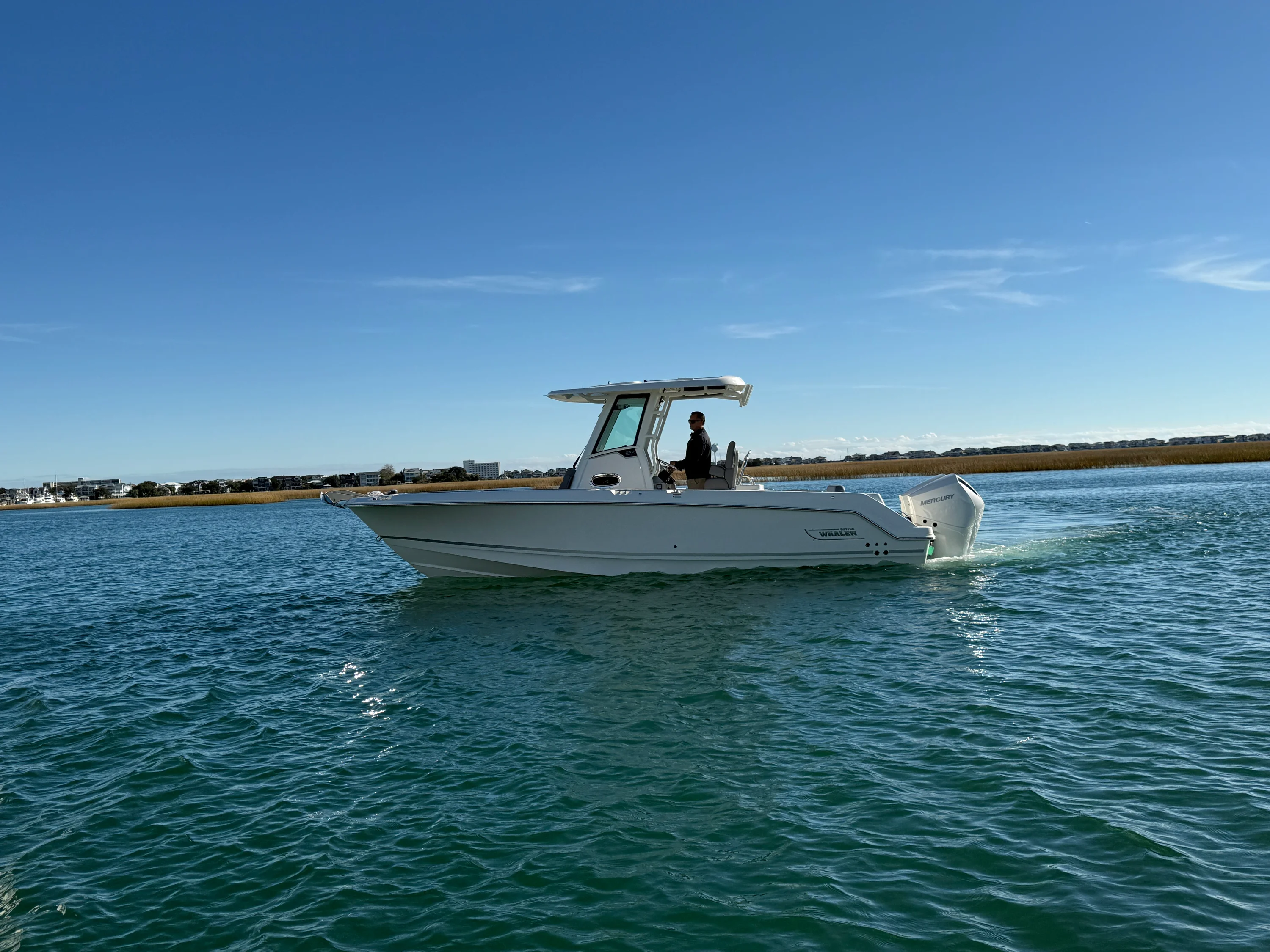 2026 Boston Whaler 250 Outrage Image Thumbnail #4