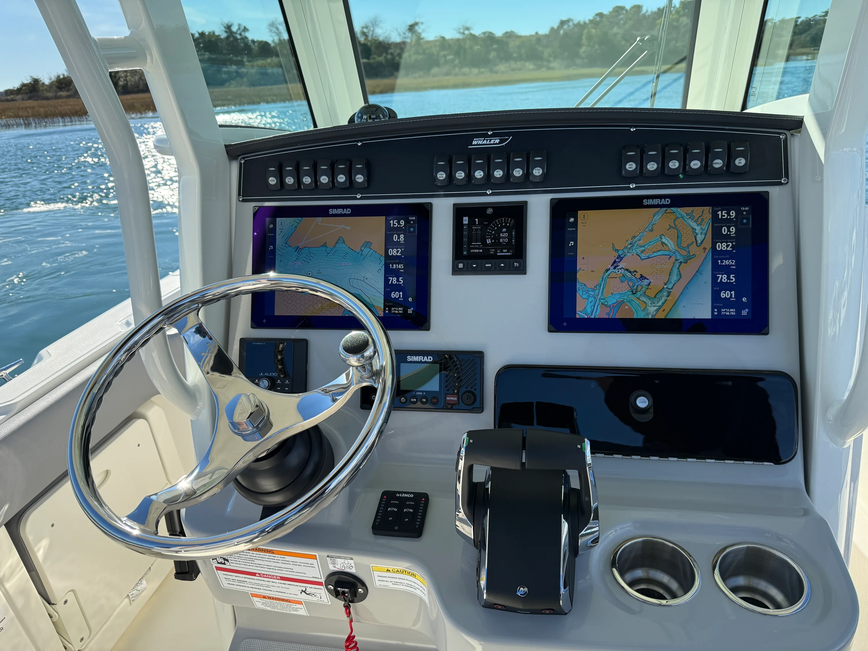 2026 Boston Whaler 250 Outrage Image Thumbnail #9