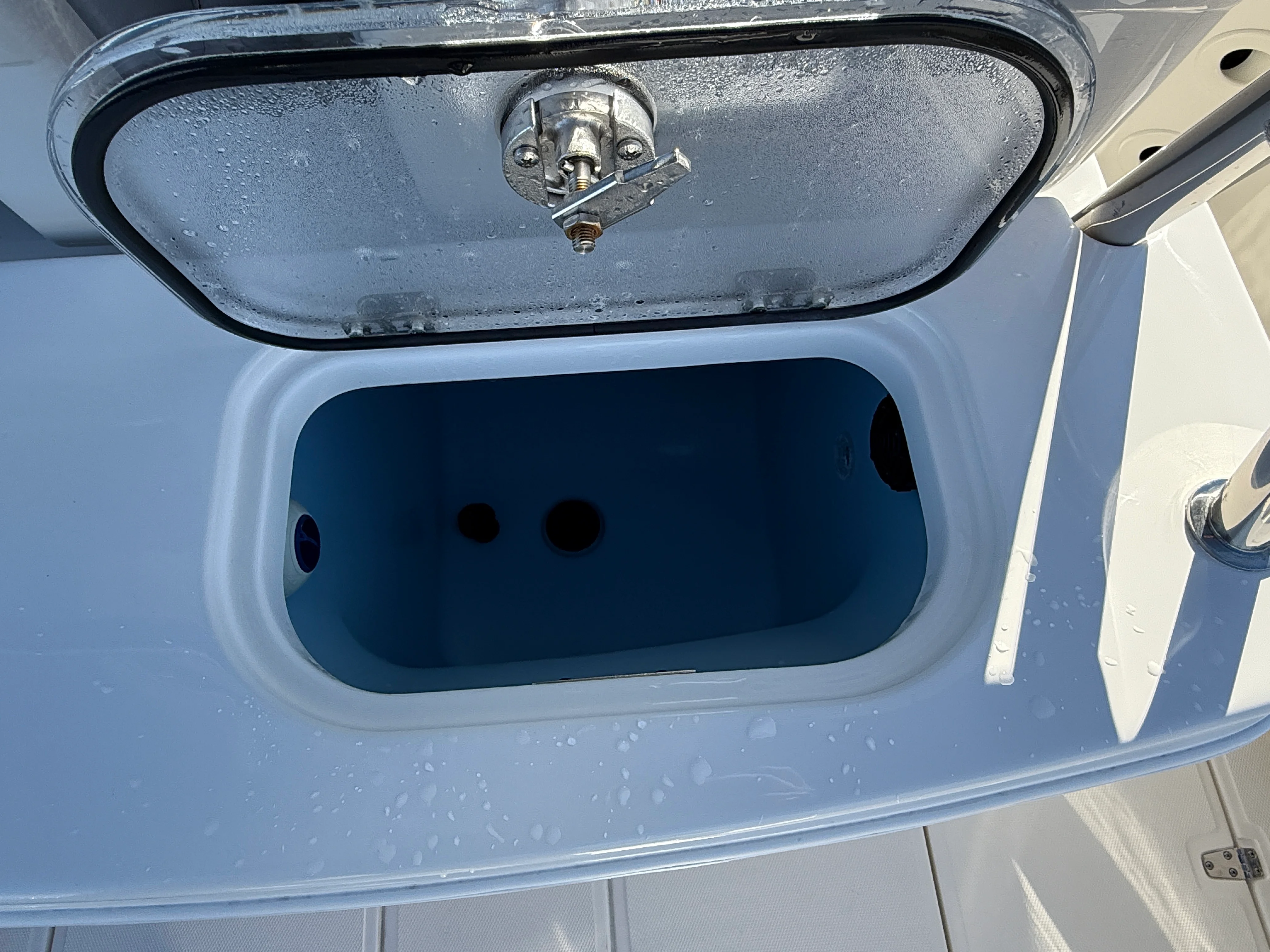 2026 Boston Whaler 250 Outrage Image Thumbnail #7