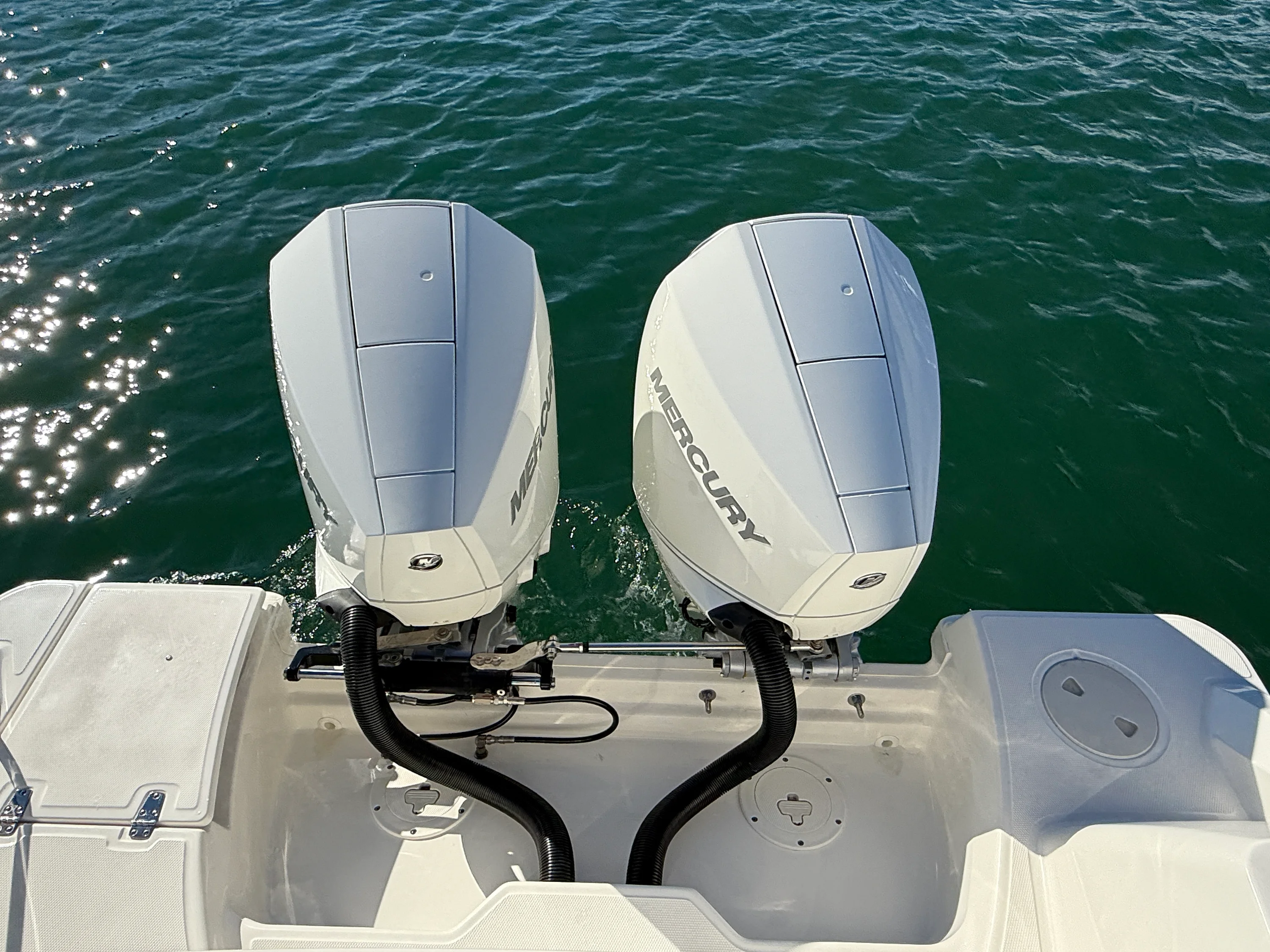 2026 Boston Whaler 250 Outrage Image Thumbnail #5