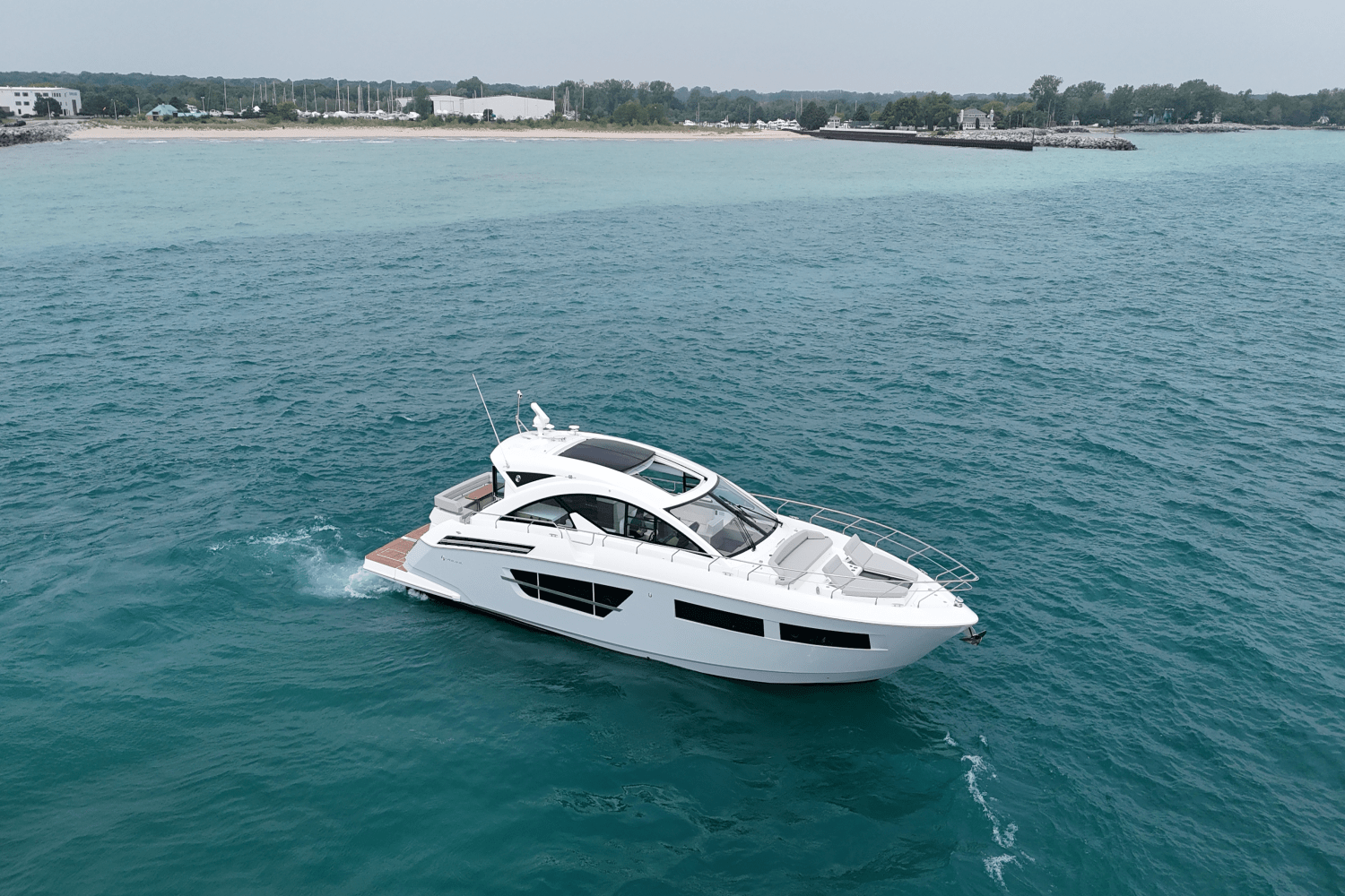 2025 Cruisers Yachts 60 CANTIUS Image Thumbnail #1
