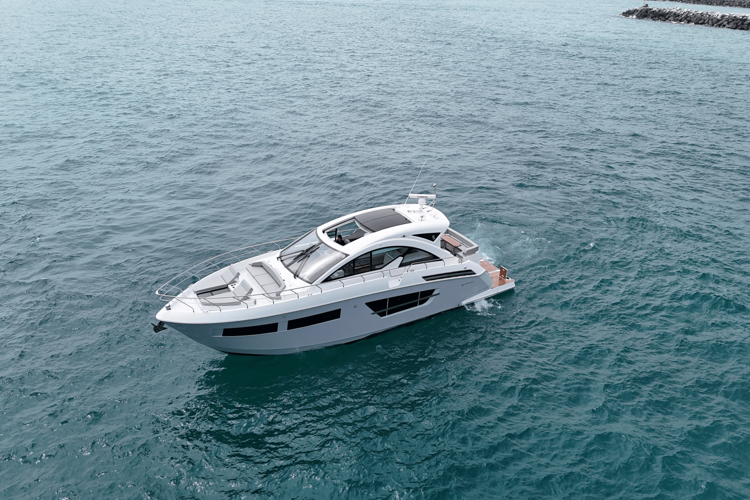 2025 Cruisers Yachts 60 CANTIUS Image Thumbnail #3