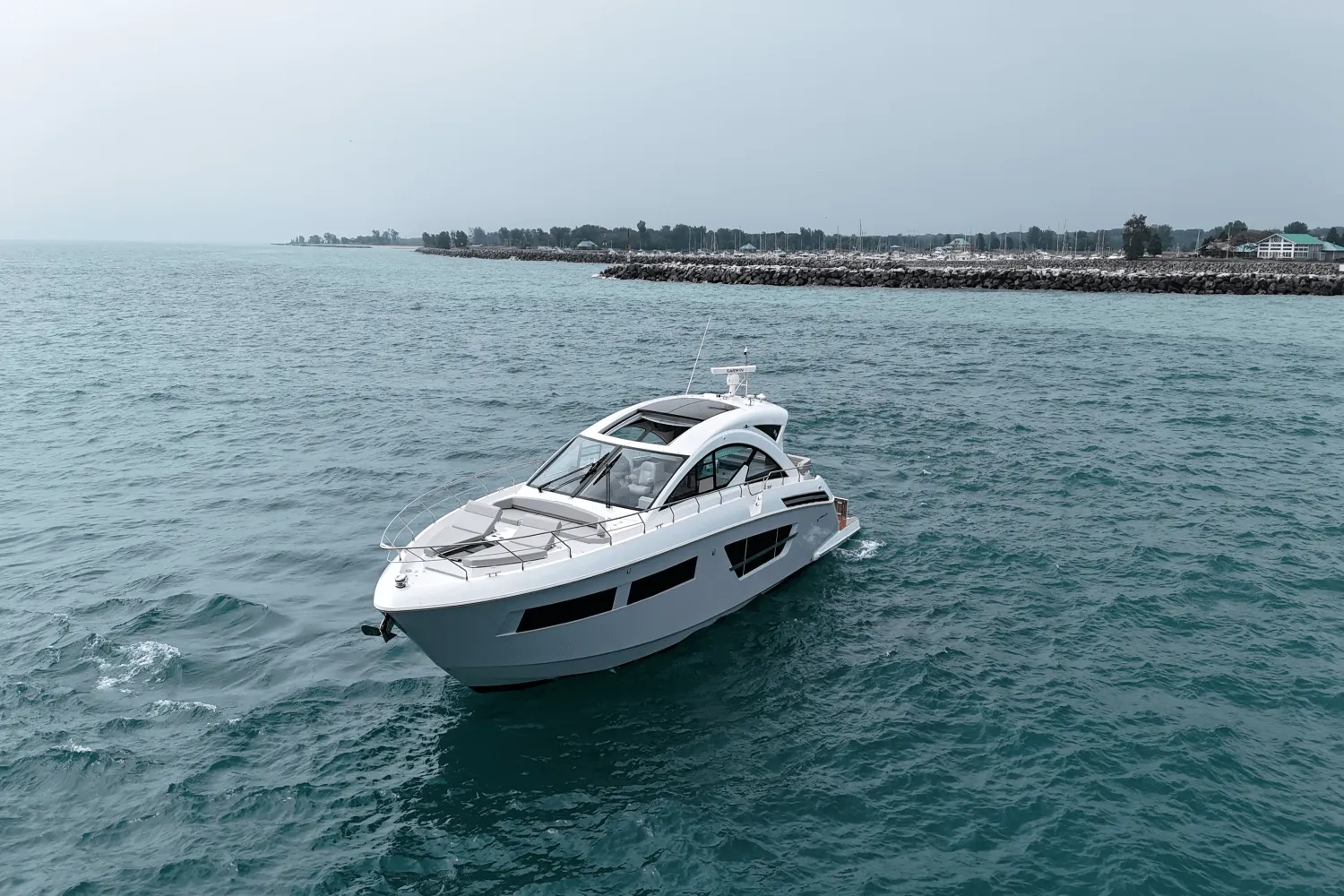 2025 Cruisers Yachts 60 CANTIUS Image Thumbnail #0