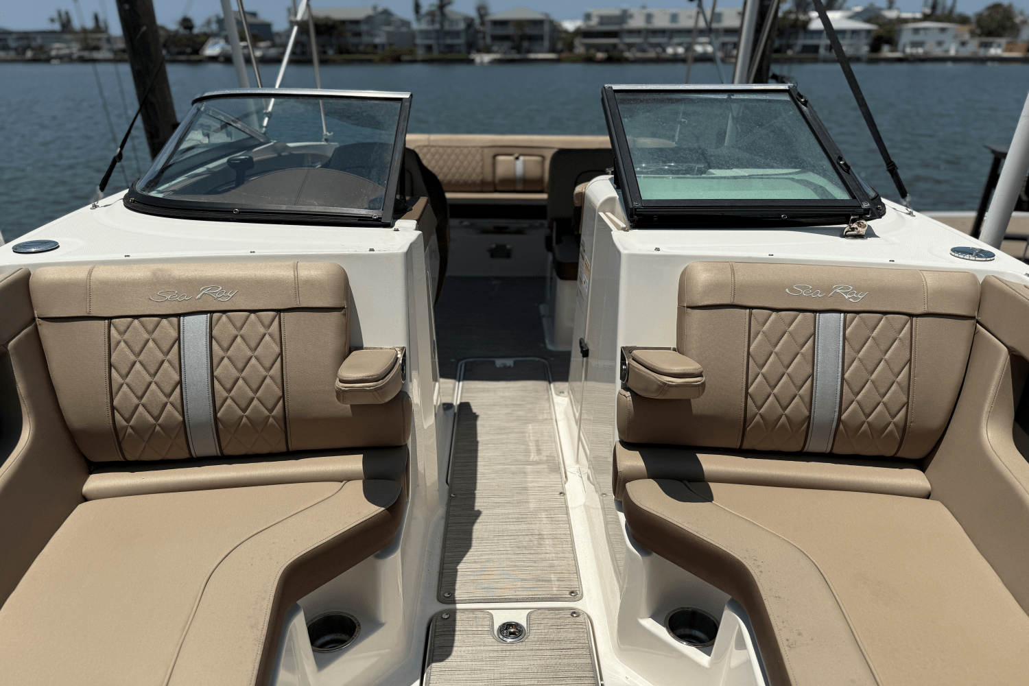 2016 Sea Ray 240 SUNDECK Image Thumbnail #38