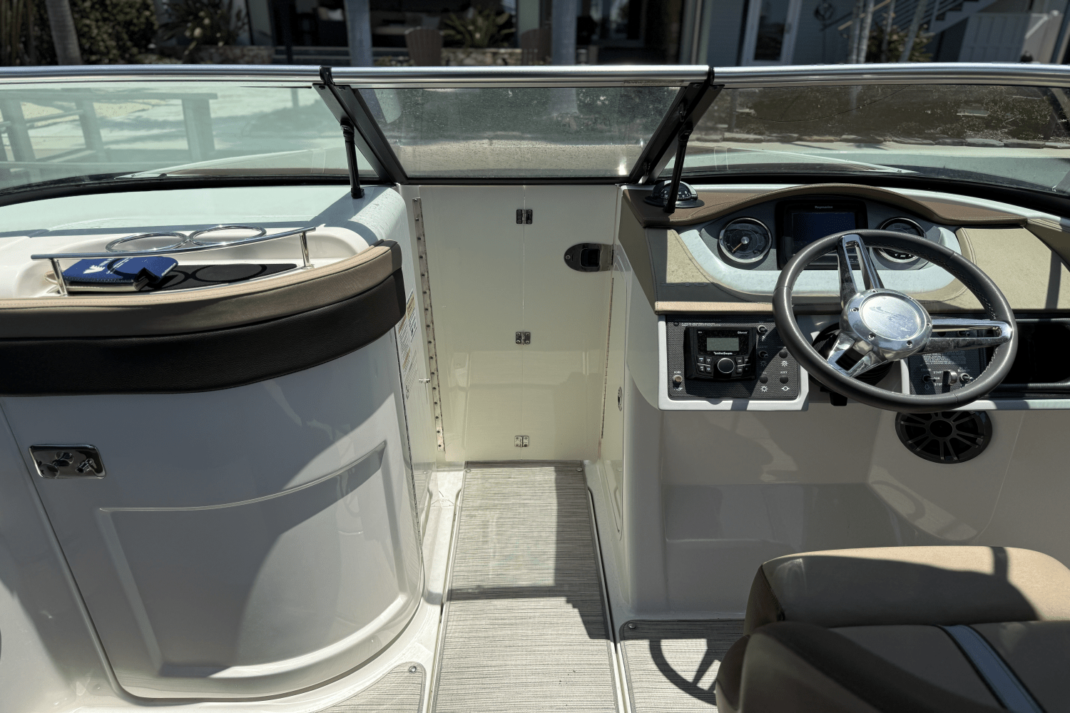 2016 Sea Ray 240 SUNDECK Image Thumbnail #28