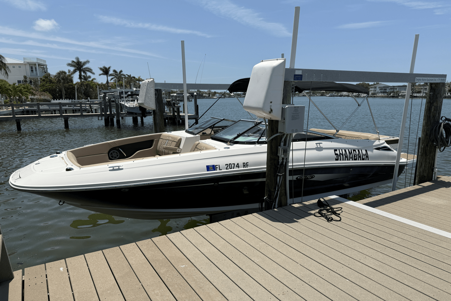 2016 Sea Ray 240 SUNDECK Image Thumbnail #3
