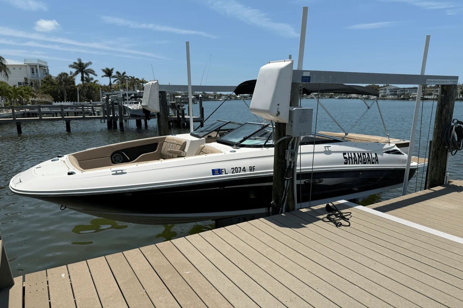 2016 Sea Ray 240 SUNDECK Image Thumbnail #3