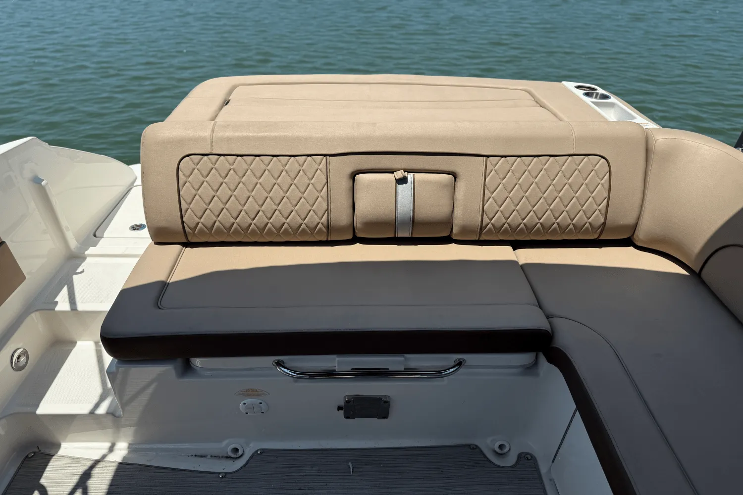 2016 Sea Ray 240 SUNDECK Image Thumbnail #12