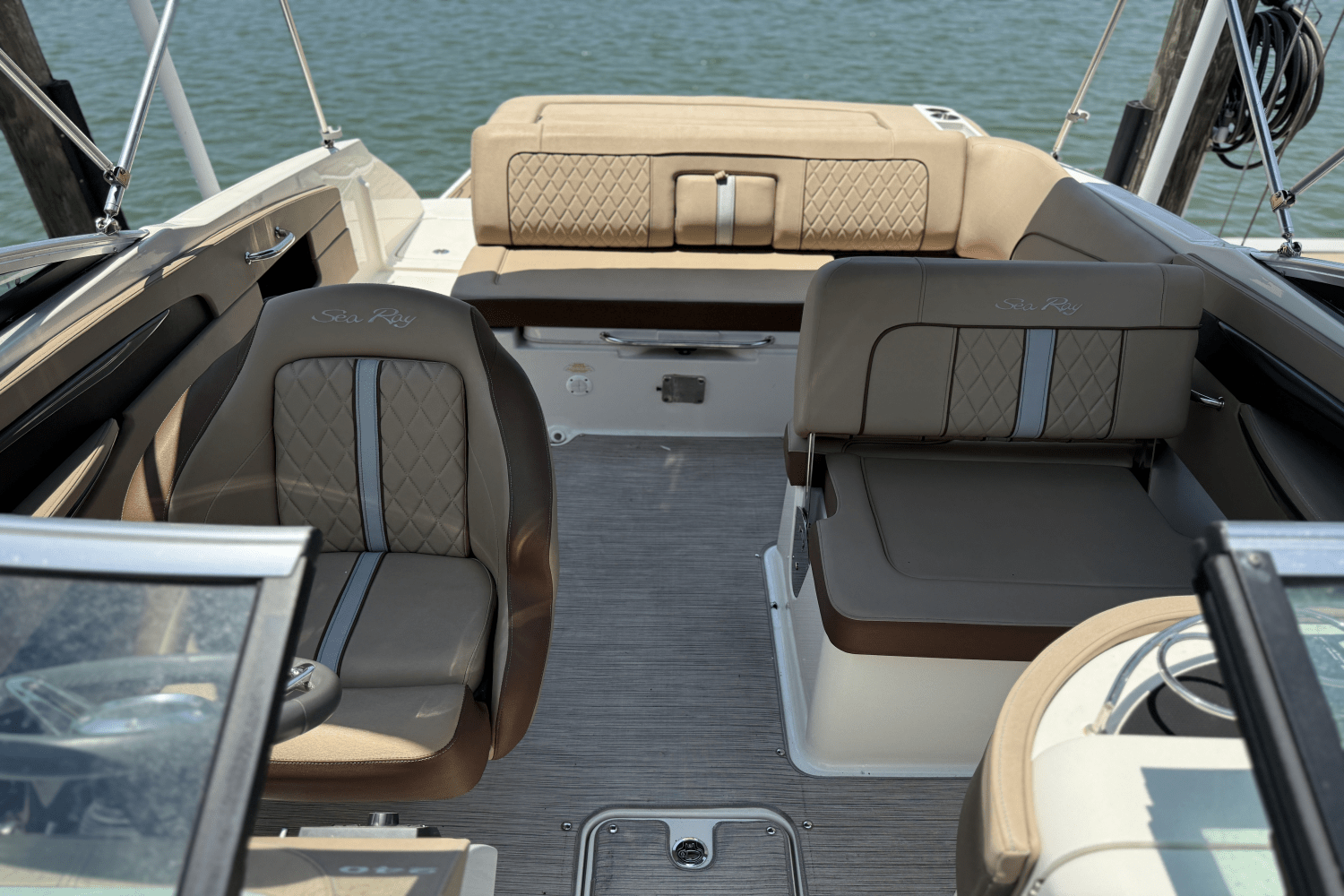 2016 Sea Ray 240 SUNDECK Image Thumbnail #41