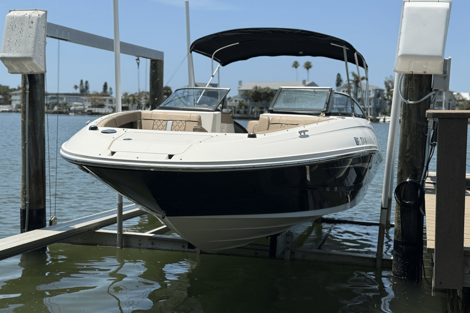 2016 Sea Ray 240 SUNDECK Image Thumbnail #2