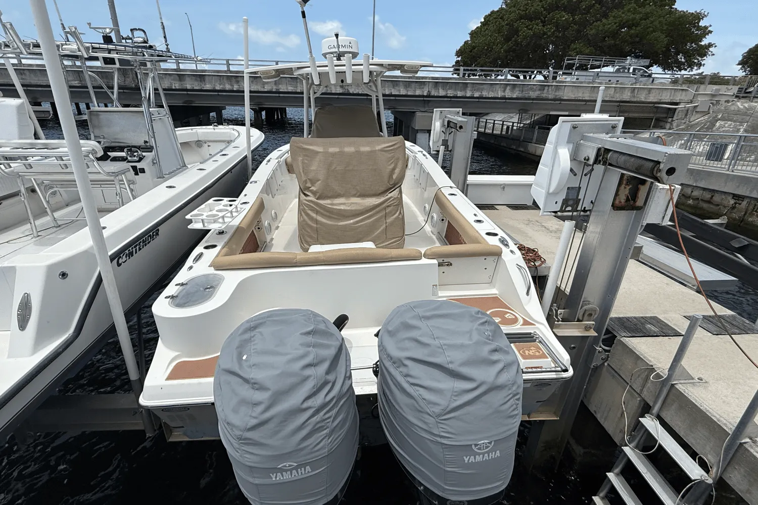 2019 NauticStar 2602 L Image Thumbnail #2