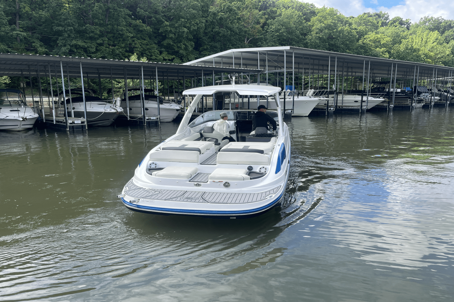 2020 Rinker 29 QX Image Thumbnail #8
