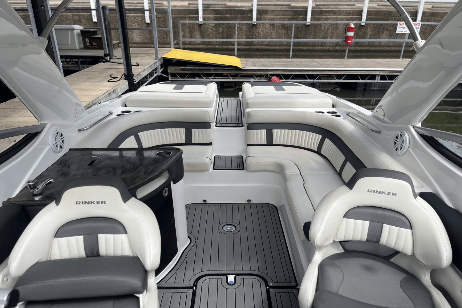 2020 Rinker 29 QX Image Thumbnail #35