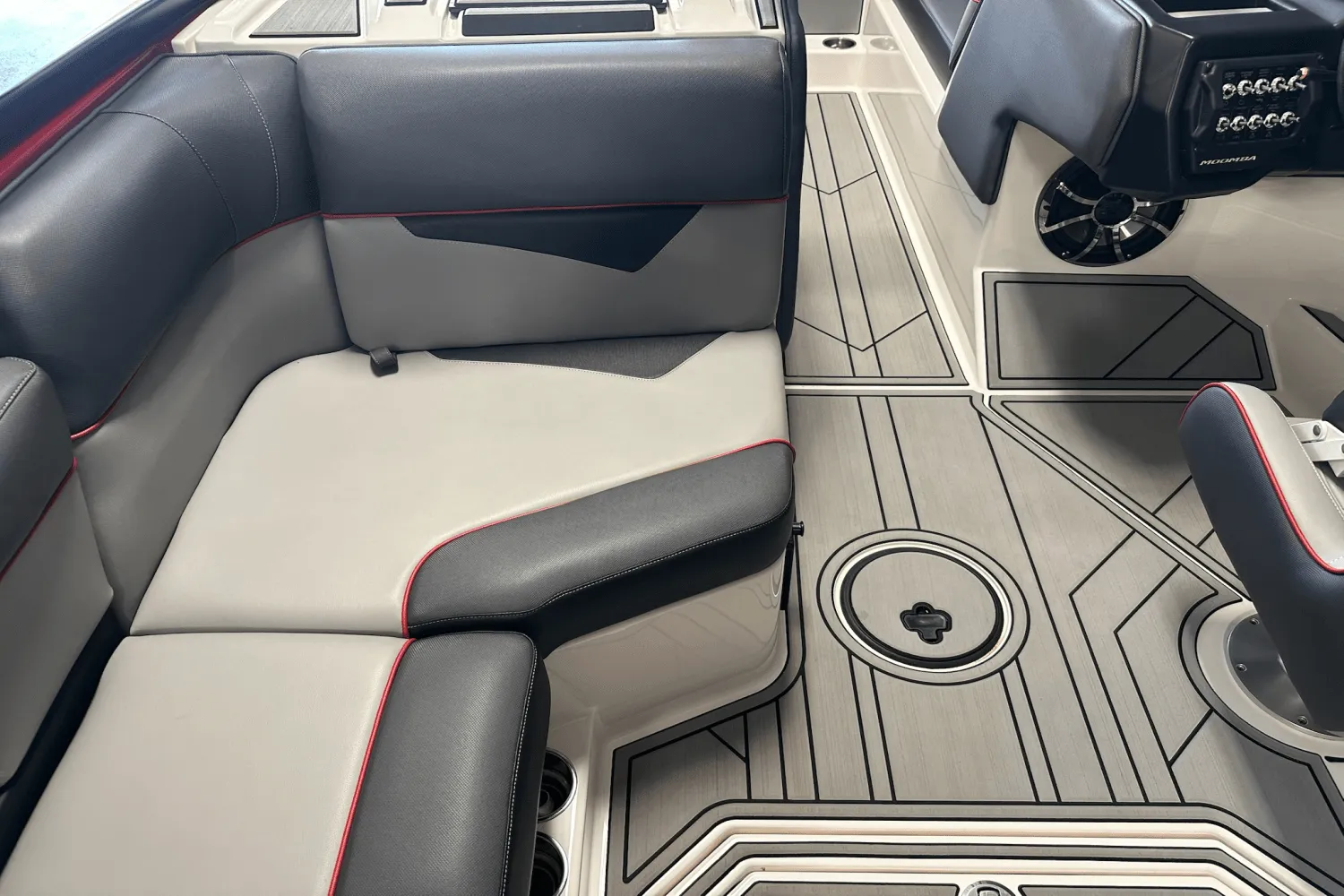2019 Moomba MAKAI Image Thumbnail #35