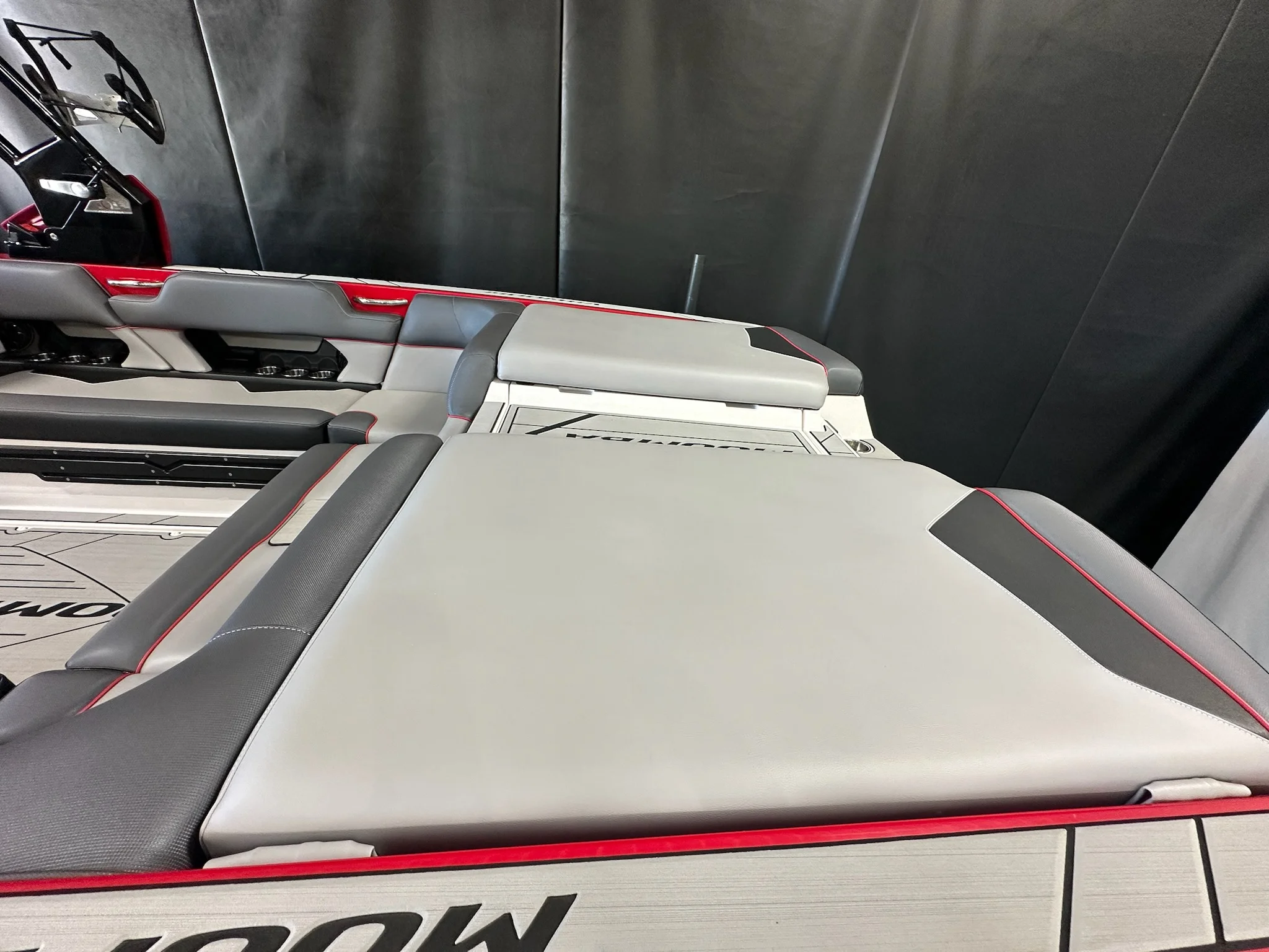 2019 Moomba MAKAI Image Thumbnail #9