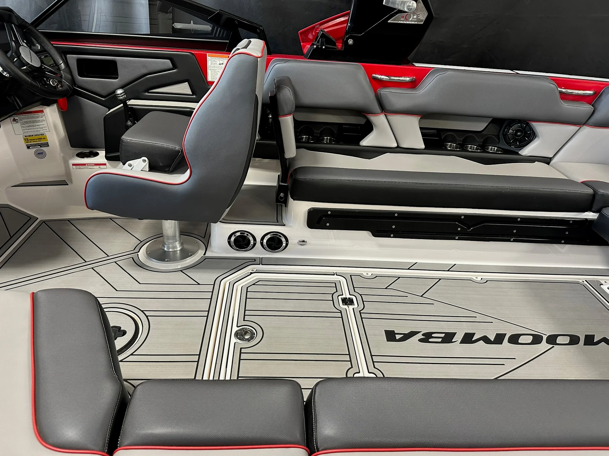 2019 Moomba MAKAI Image Thumbnail #7