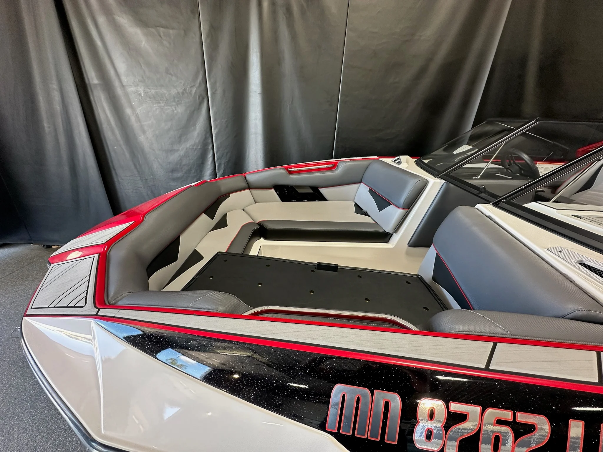 2019 Moomba MAKAI Image Thumbnail #3