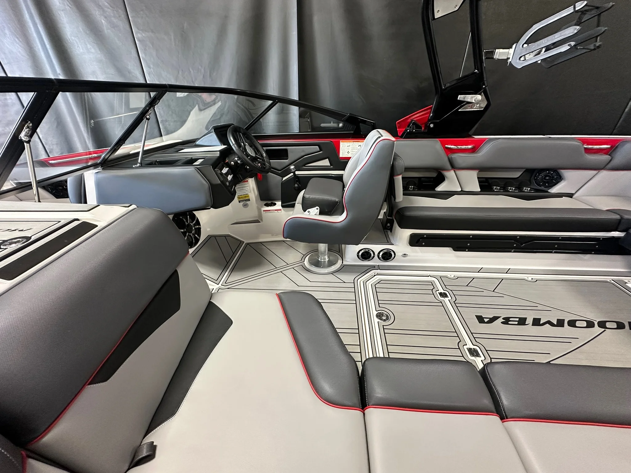 2019 Moomba MAKAI Image Thumbnail #6