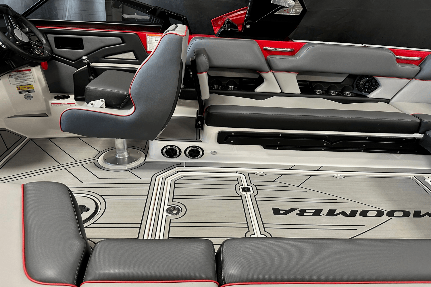 2019 Moomba MAKAI Image Thumbnail #8