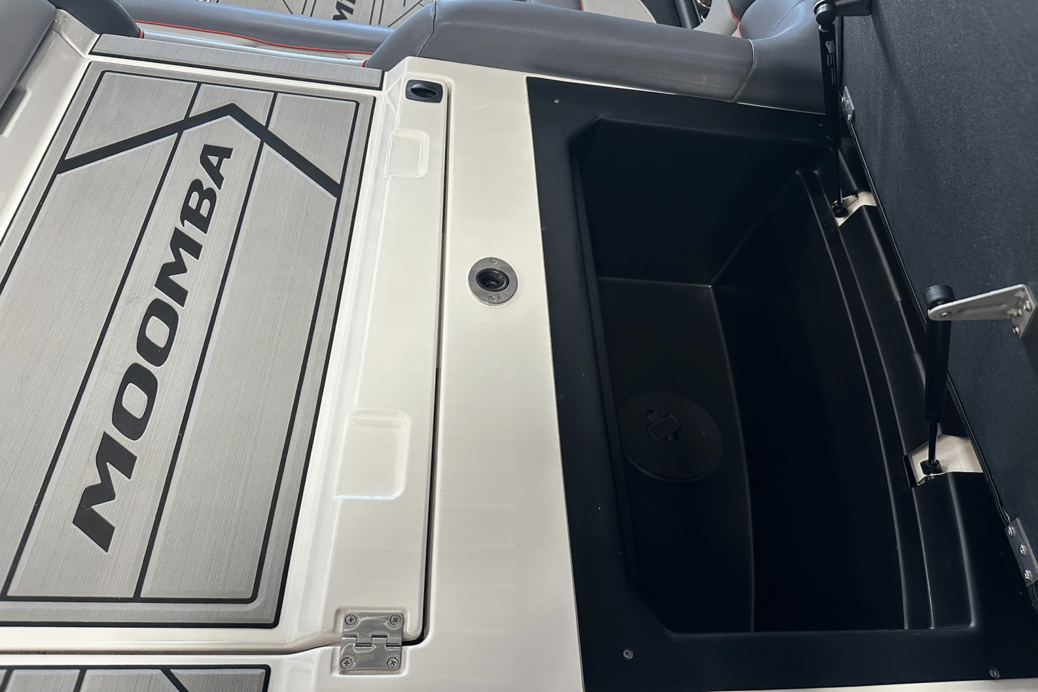 2019 Moomba MAKAI Image Thumbnail #15