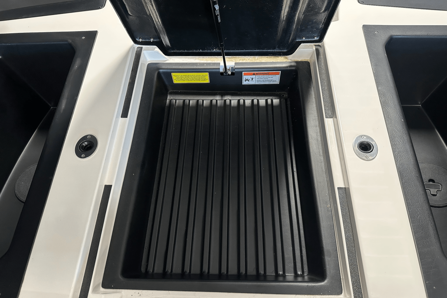 2019 Moomba MAKAI Image Thumbnail #16