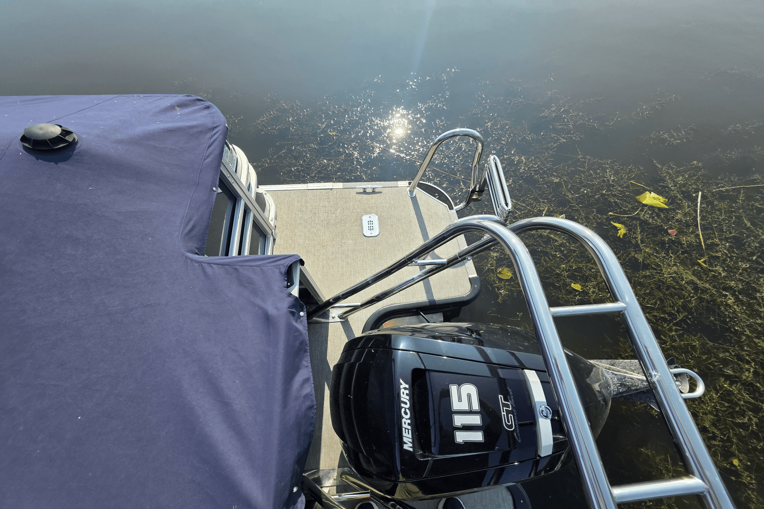 2021 Sylvan 8522 MIRAGE PF Image Thumbnail #3