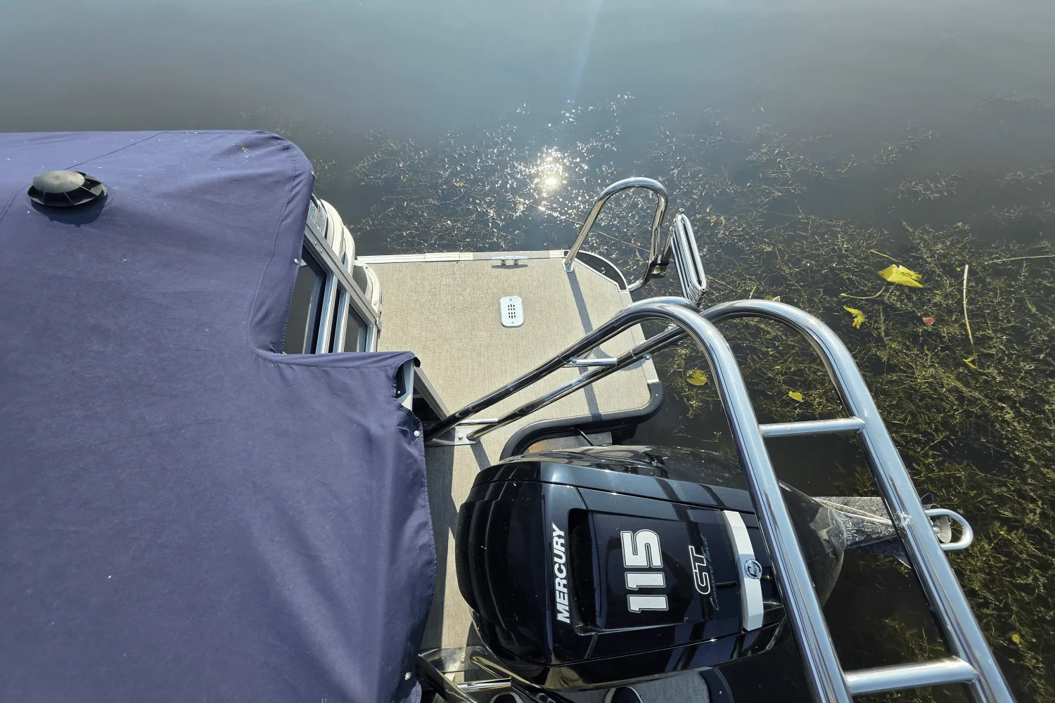 2021 Sylvan 8522 MIRAGE PF Image Thumbnail #3