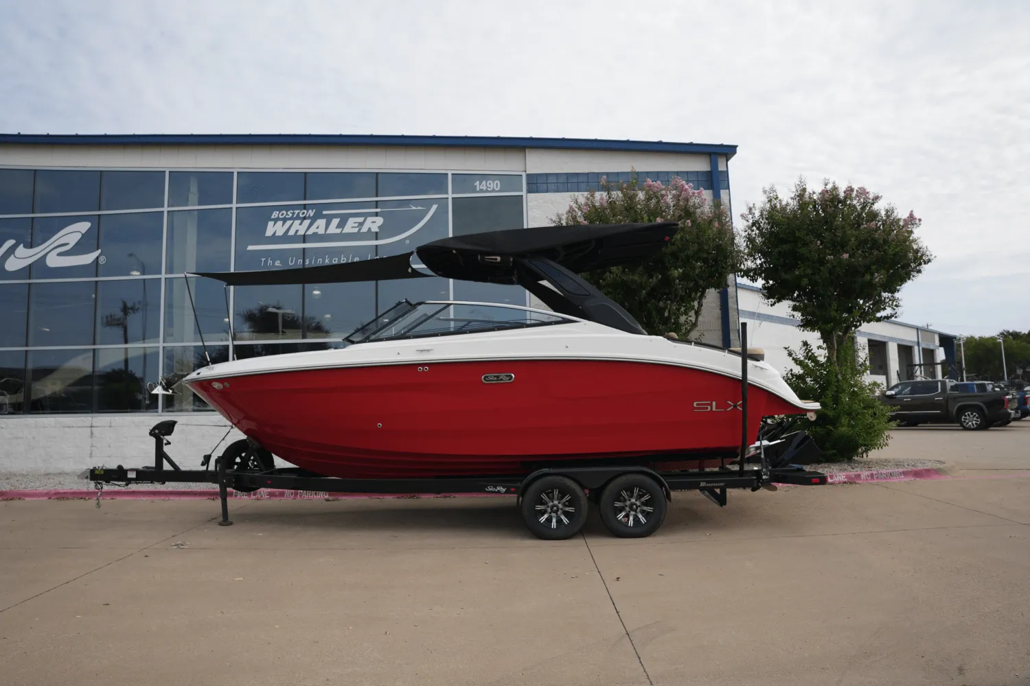 2026 Sea Ray SLX 260 Surf Image Thumbnail #0