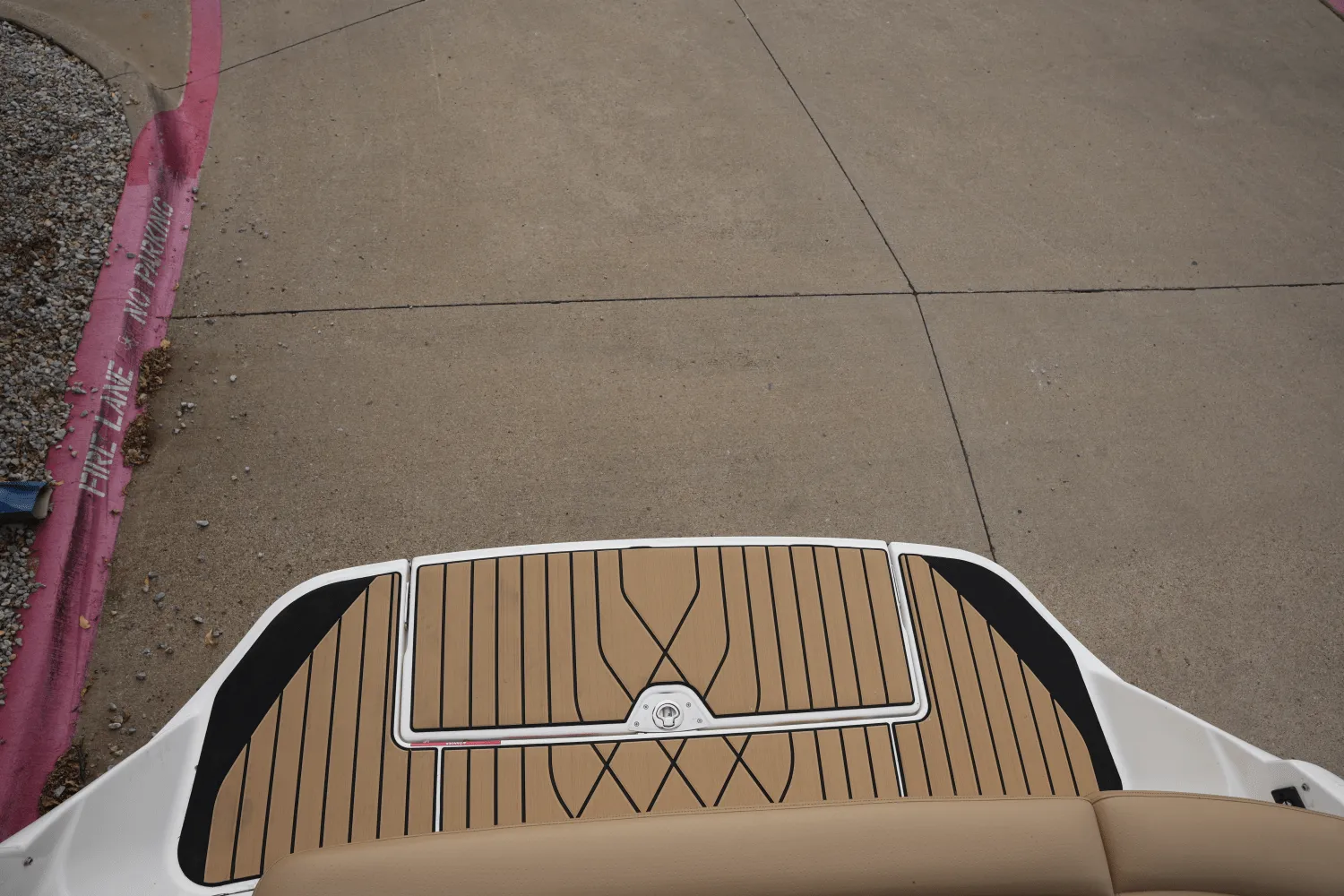 2026 Sea Ray SLX 260 Surf Image Thumbnail #4