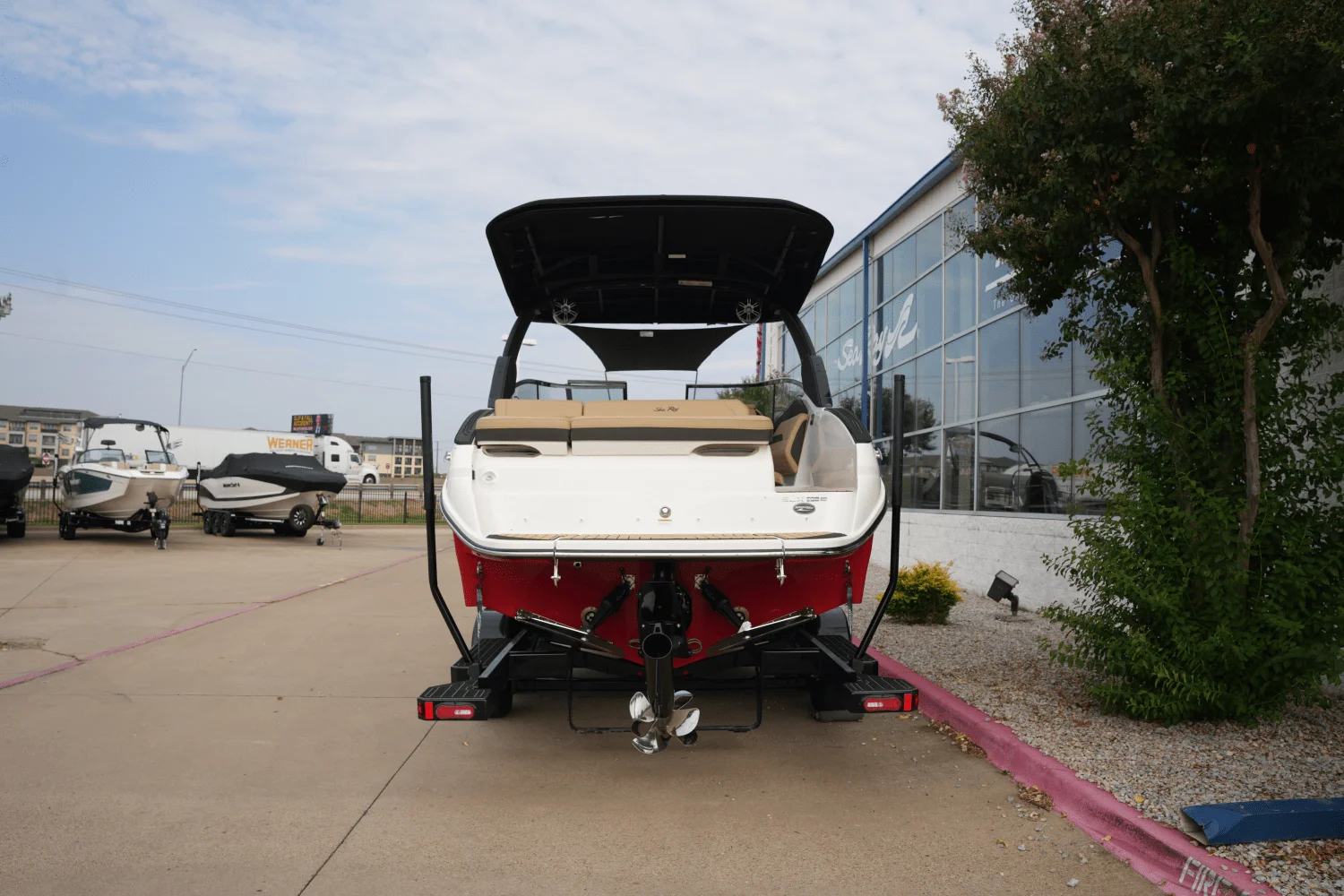 2026 Sea Ray SLX 260 Surf Image Thumbnail #3