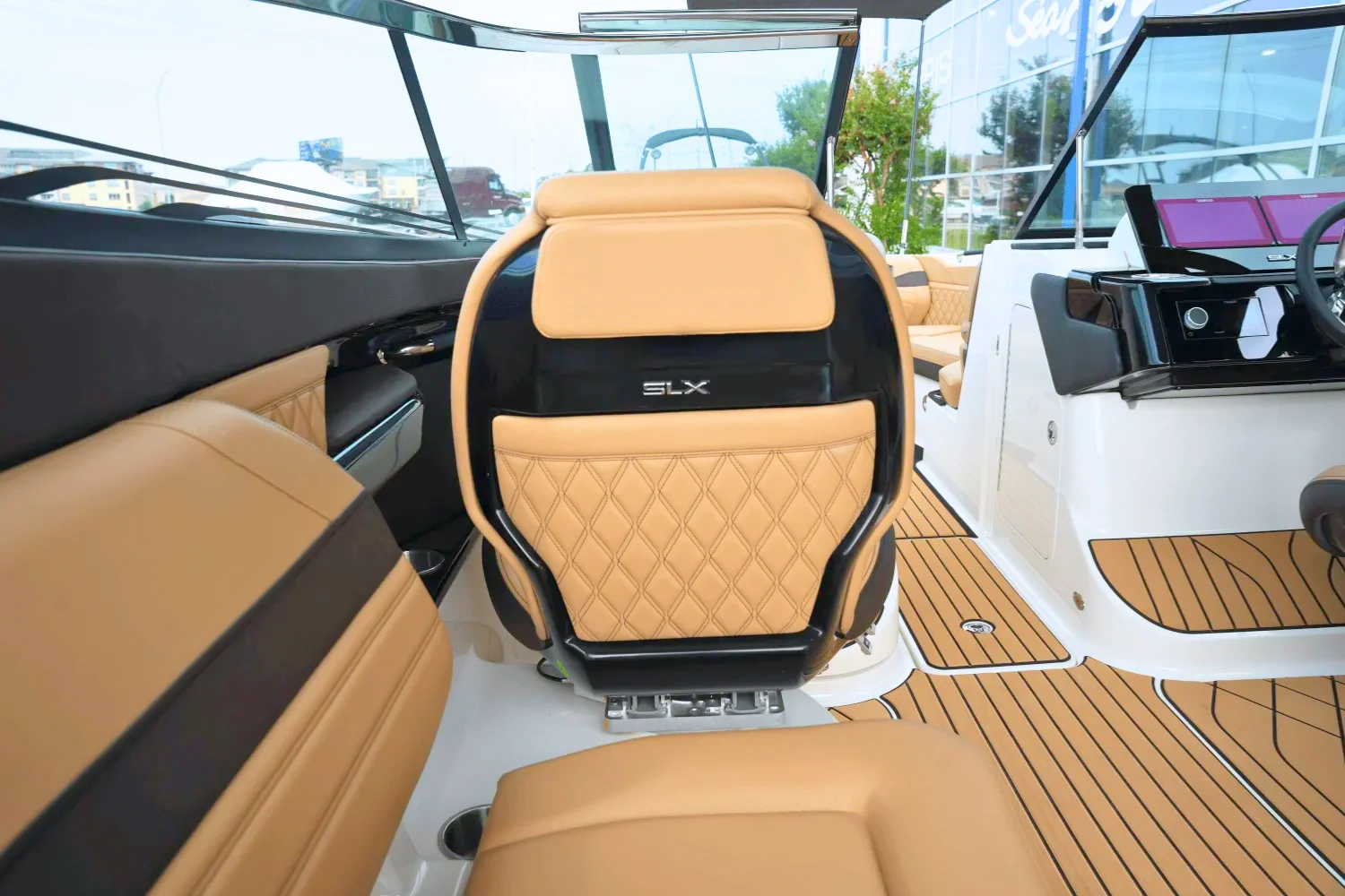 2026 Sea Ray SLX 260 Surf Image Thumbnail #19