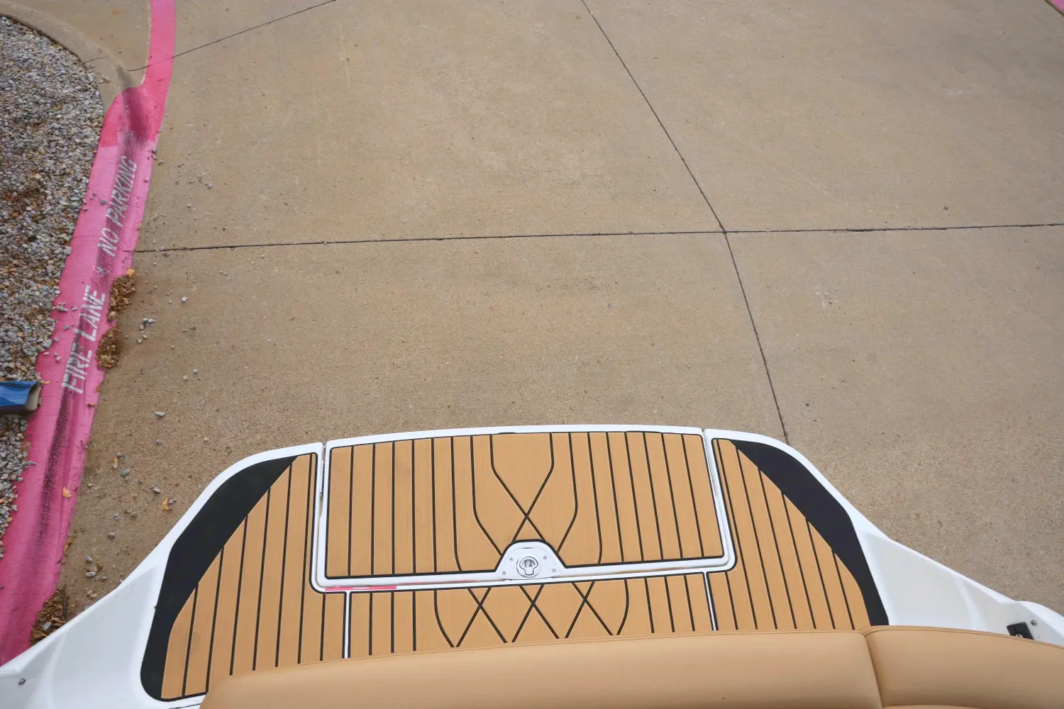 2026 Sea Ray SLX 260 Surf Image Thumbnail #4