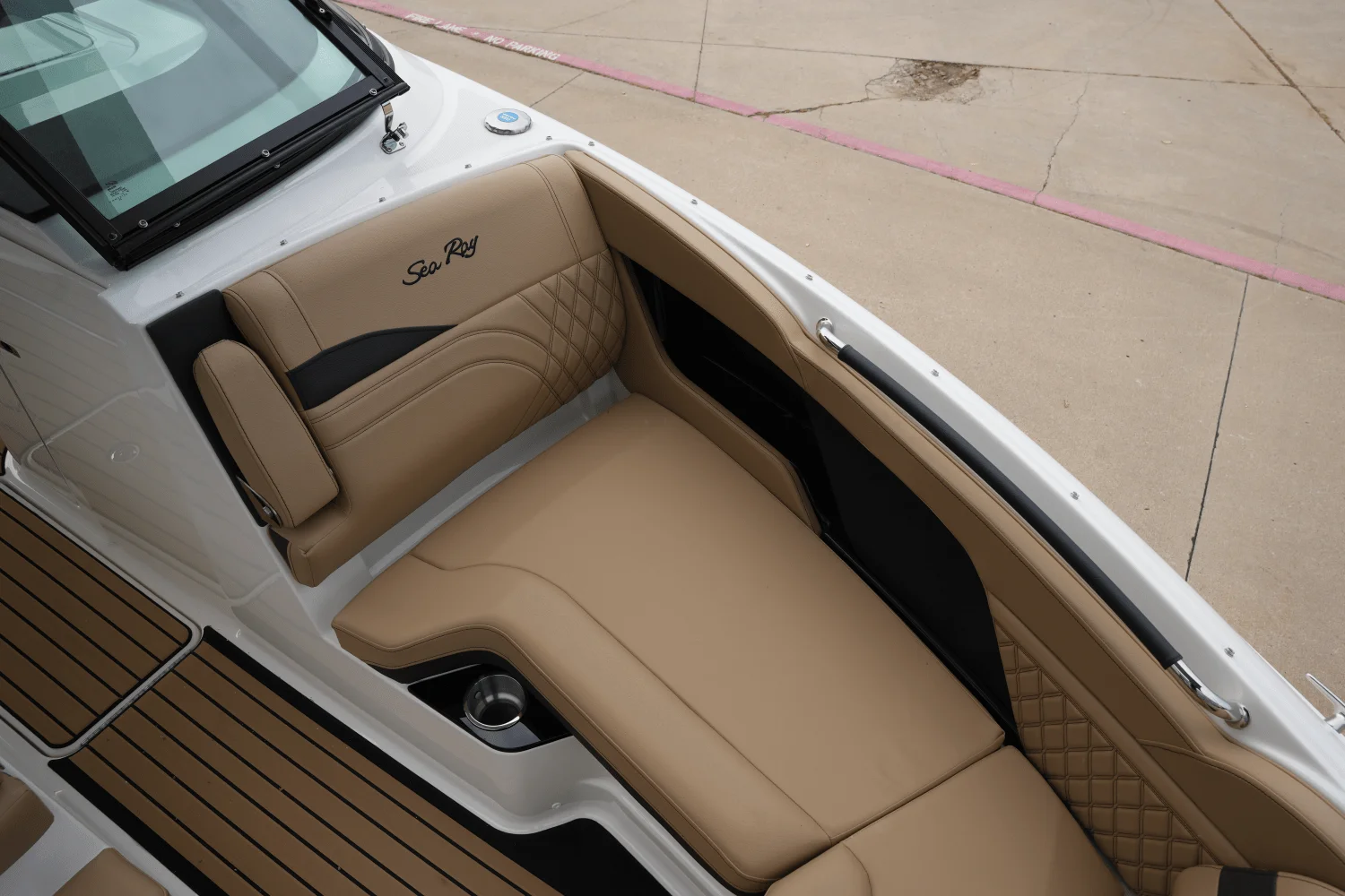 2026 Sea Ray SLX 260 Surf Image Thumbnail #30