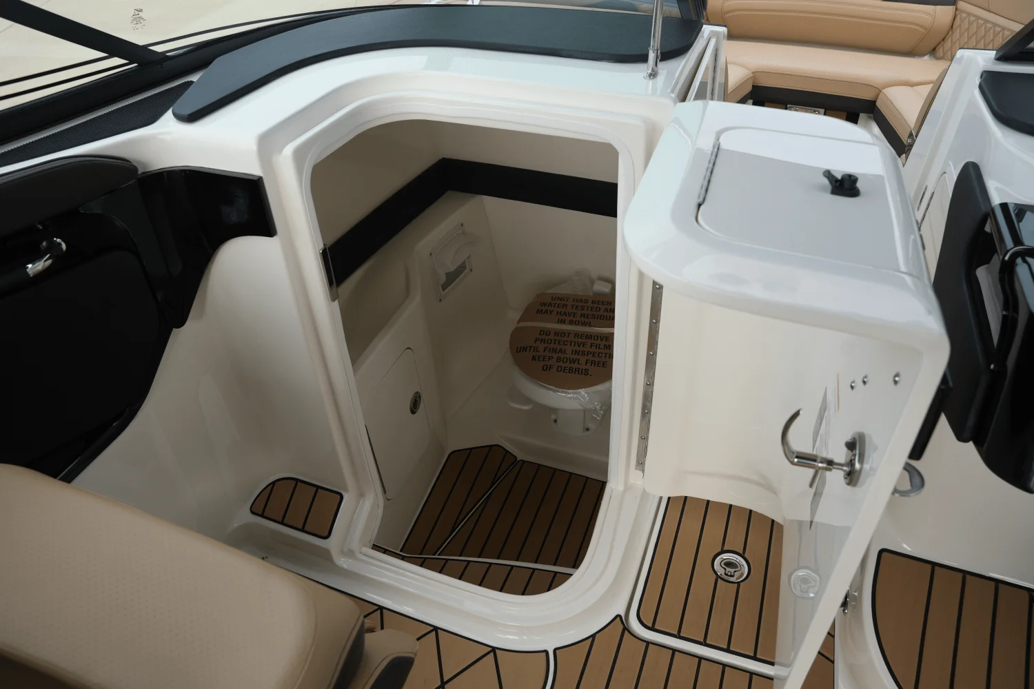 2026 Sea Ray SLX 260 Surf Image Thumbnail #22