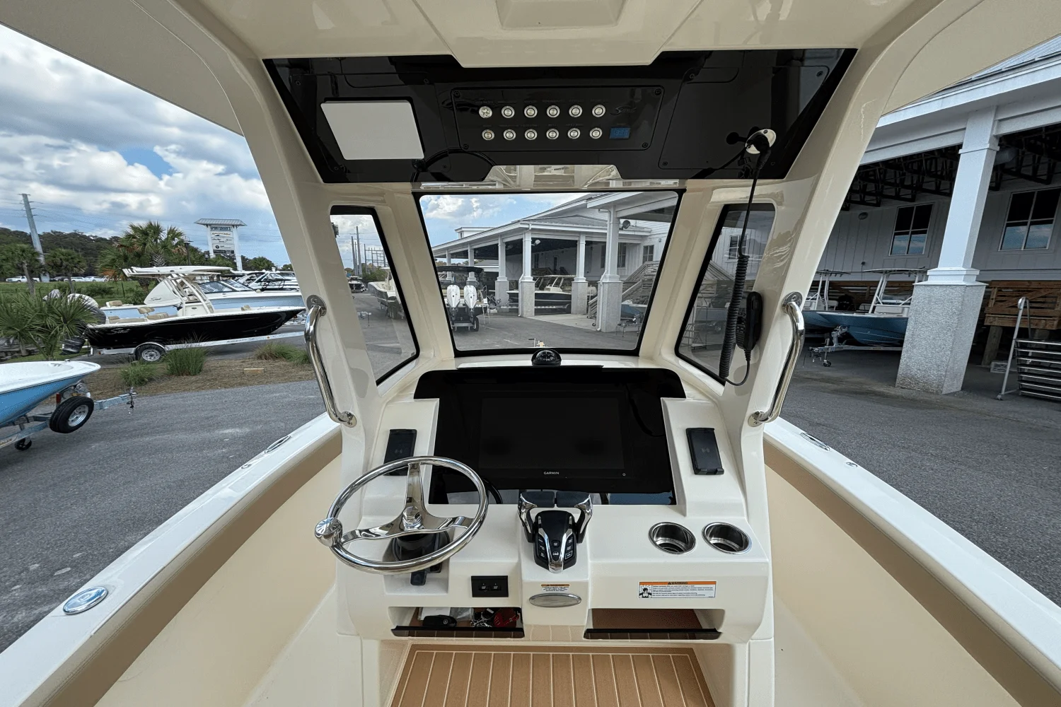 2025 Scout 260 LXF Image Thumbnail #7