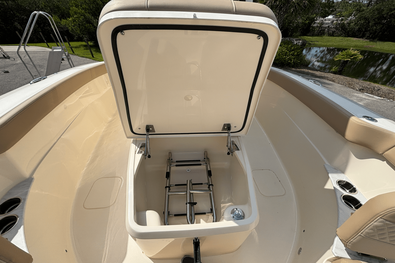 2025 Scout 260 LXF Image Thumbnail #12