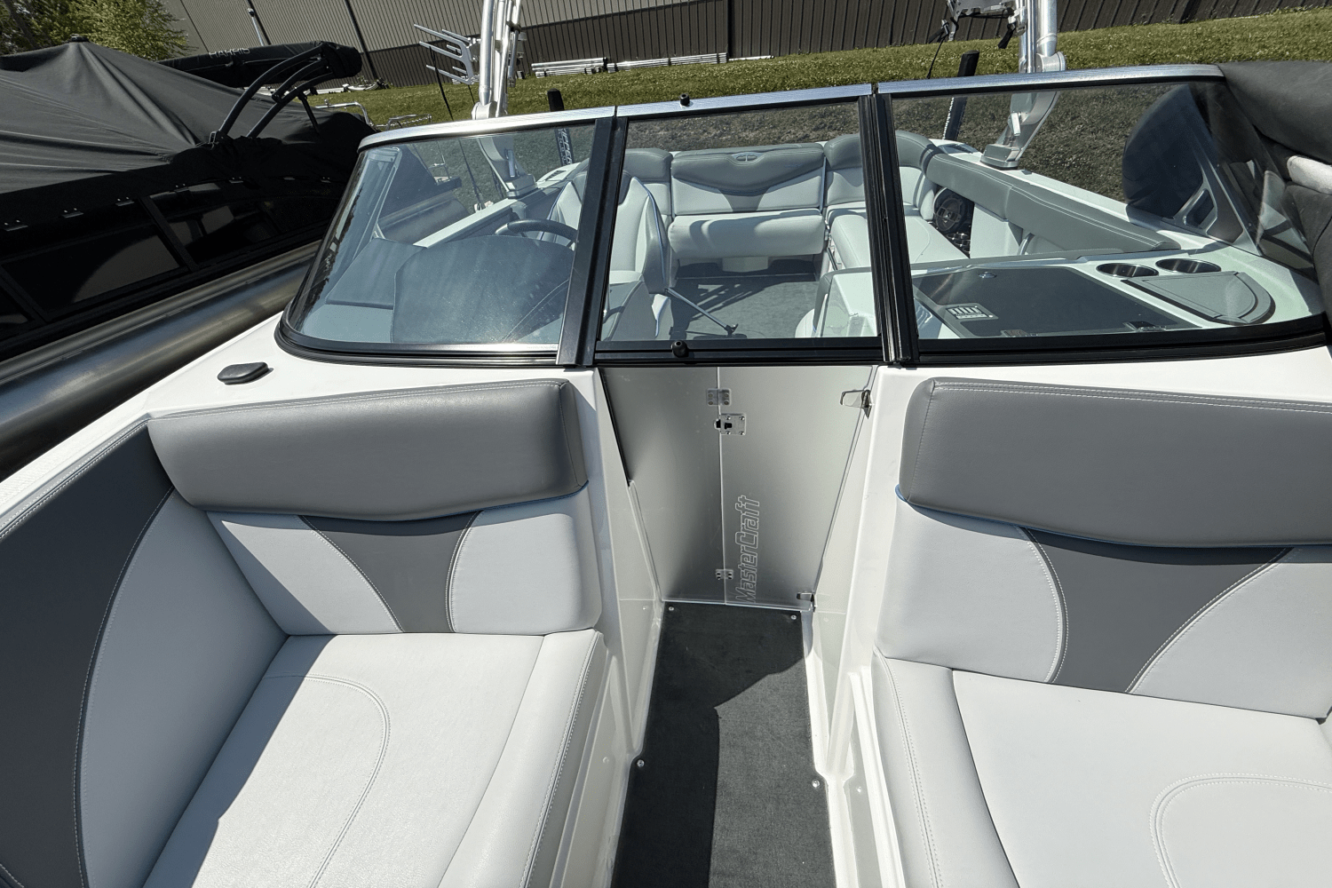 2019 Mastercraft XT22 Image Thumbnail #28