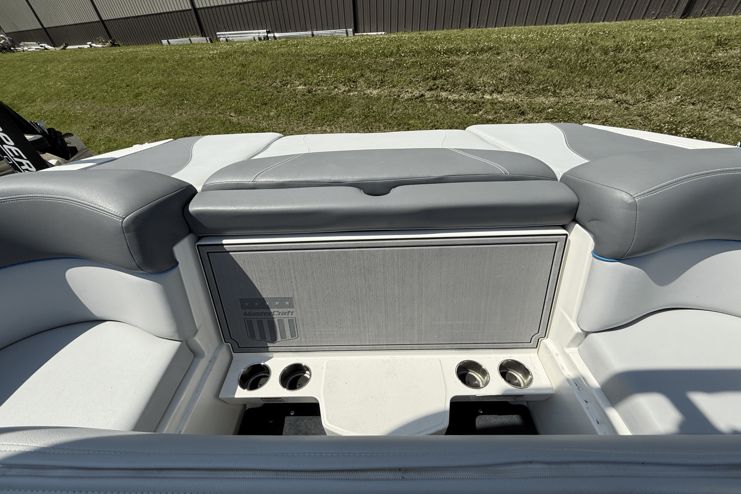 2019 Mastercraft XT22 Image Thumbnail #15