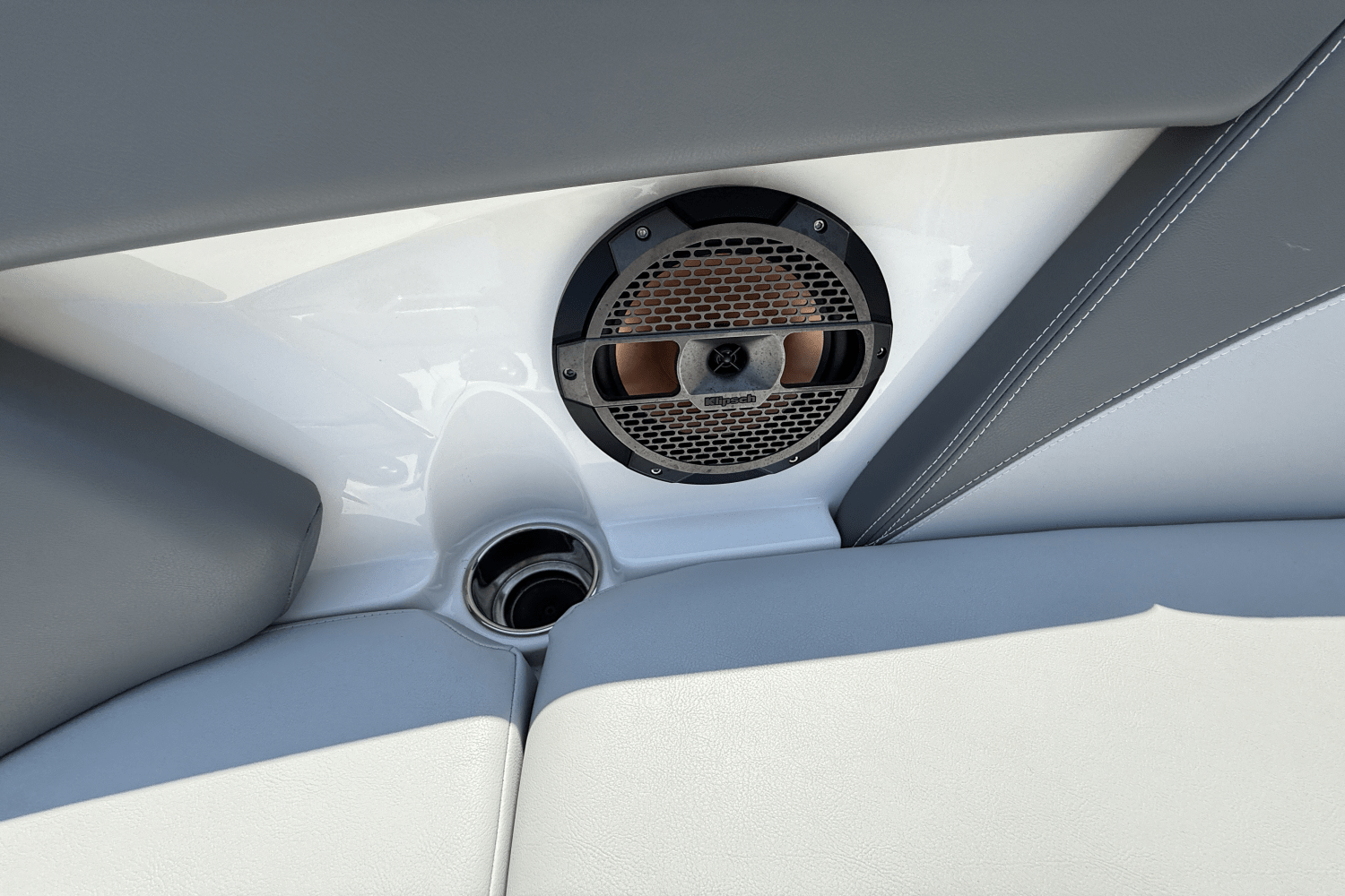 2019 Mastercraft XT22 Image Thumbnail #24