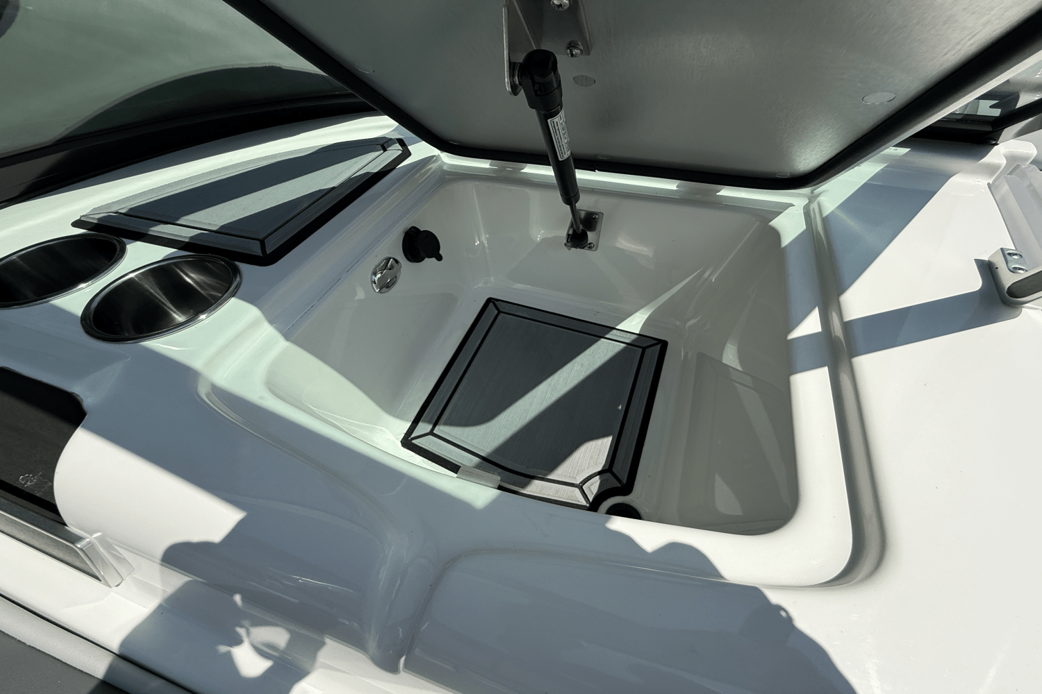 2019 Mastercraft XT22 Image Thumbnail #30