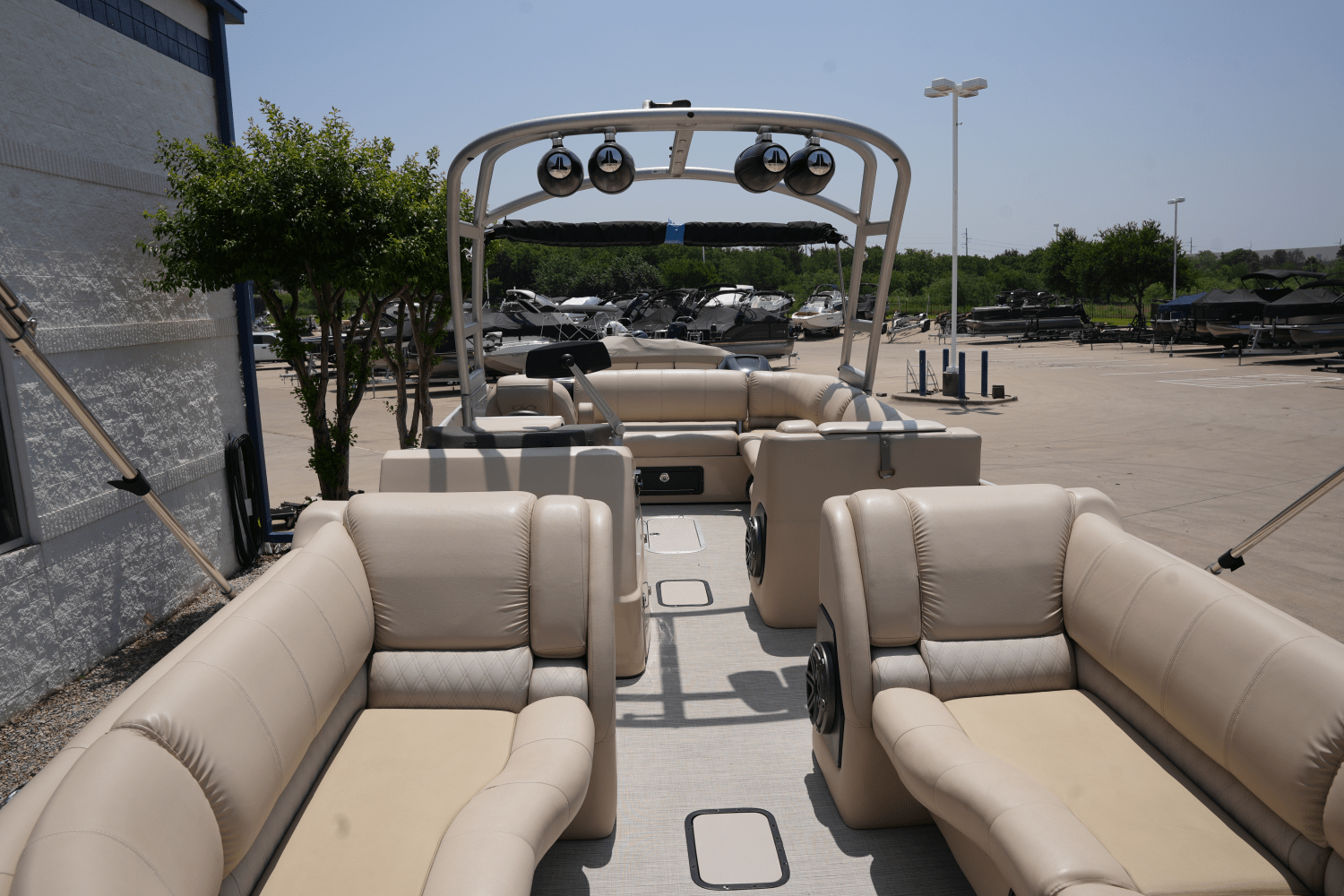 2017 Harris GRAND MARINER (TWIN ENGINE) Image Thumbnail #5
