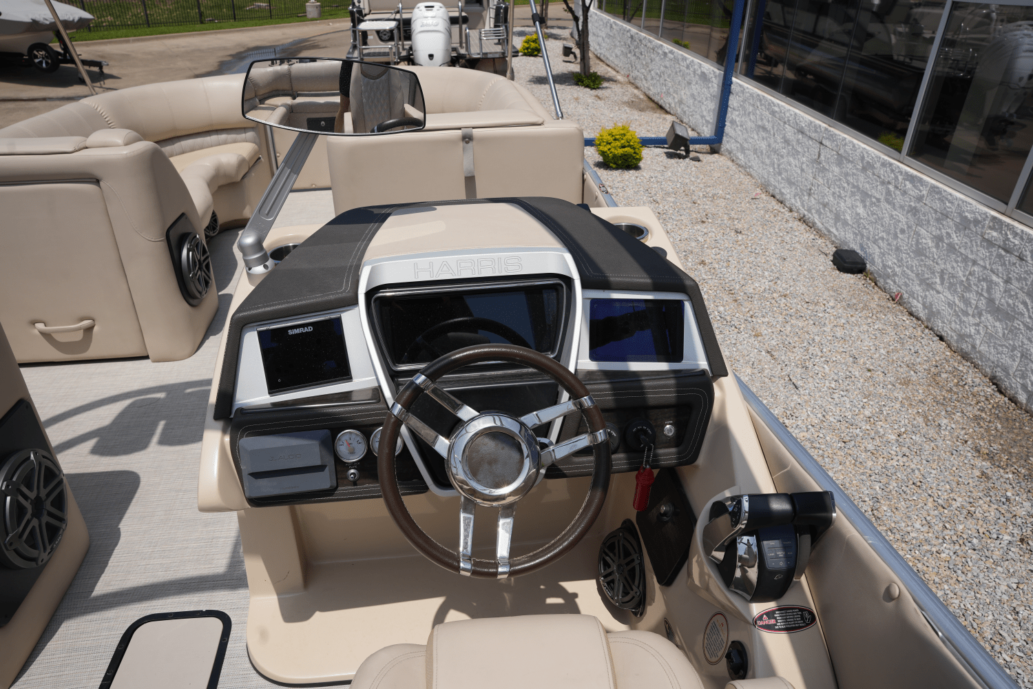 2017 Harris GRAND MARINER (TWIN ENGINE) Image Thumbnail #14