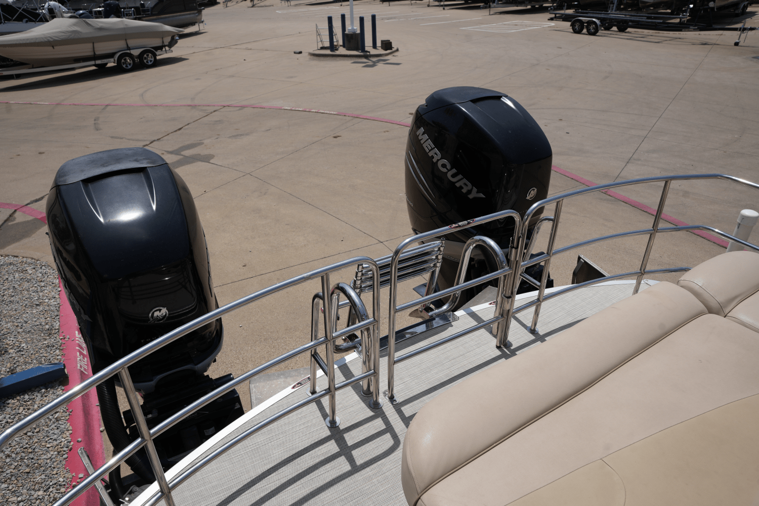 2017 Harris GRAND MARINER (TWIN ENGINE) Image Thumbnail #23