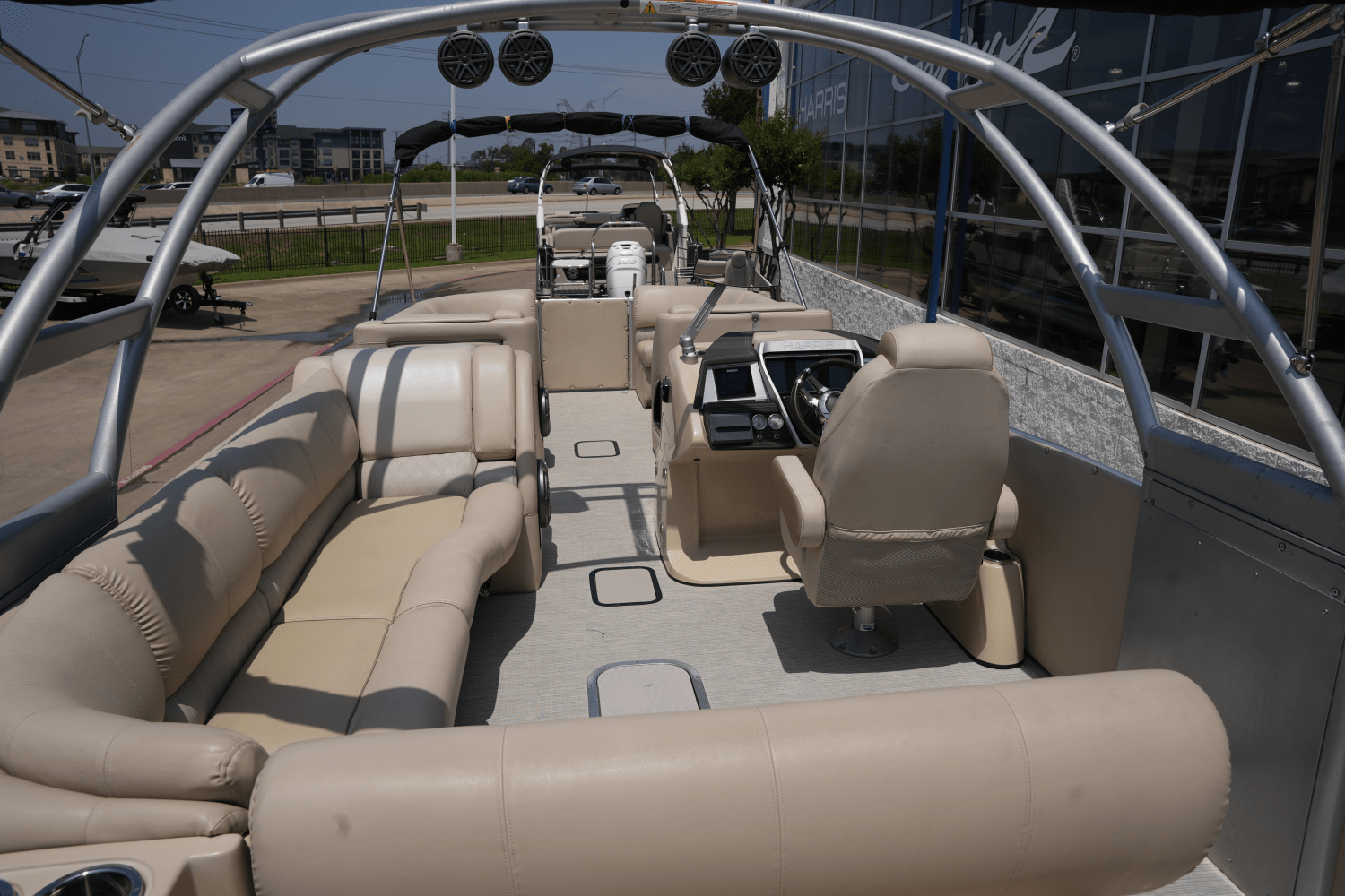 2017 Harris GRAND MARINER (TWIN ENGINE) Image Thumbnail #22